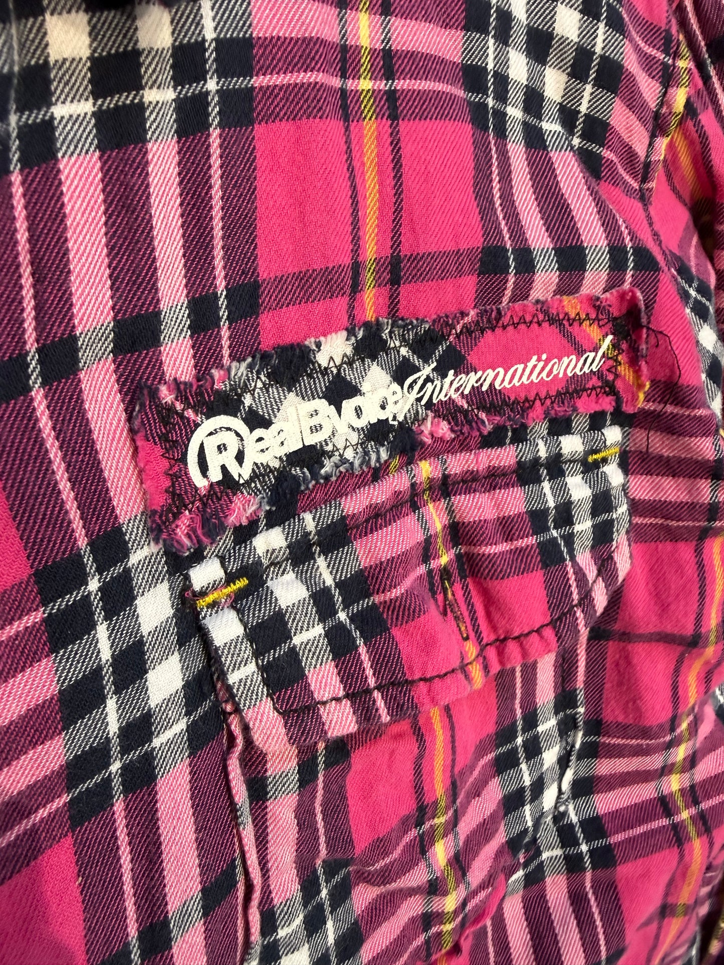 000’s B Voice Flannel (M)