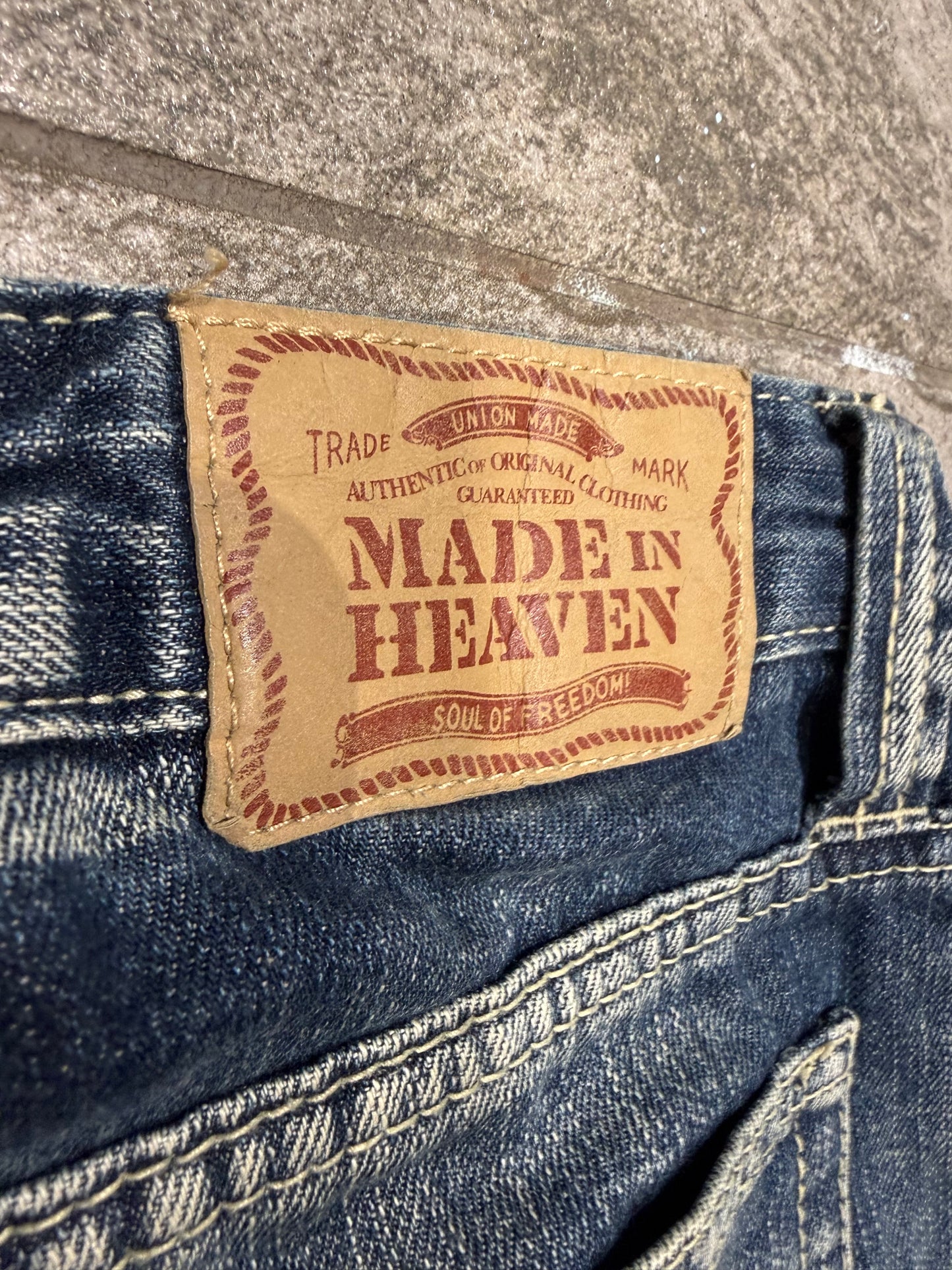 000’s Made In Heaven Distressed Jeans (30”)