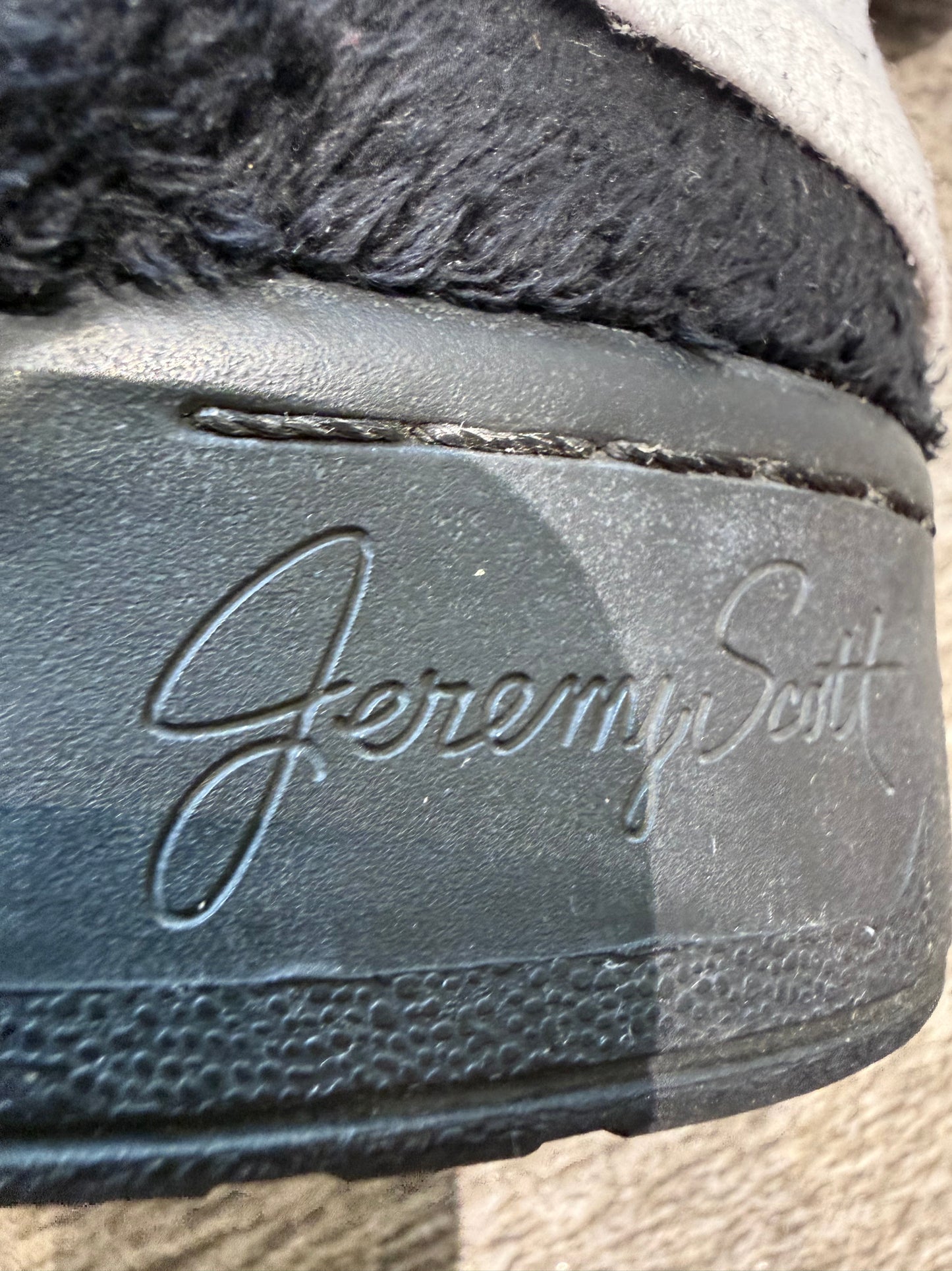 Jeremy Scott x Adidas Gorillas (UK 7.5 - EU 41.5)
