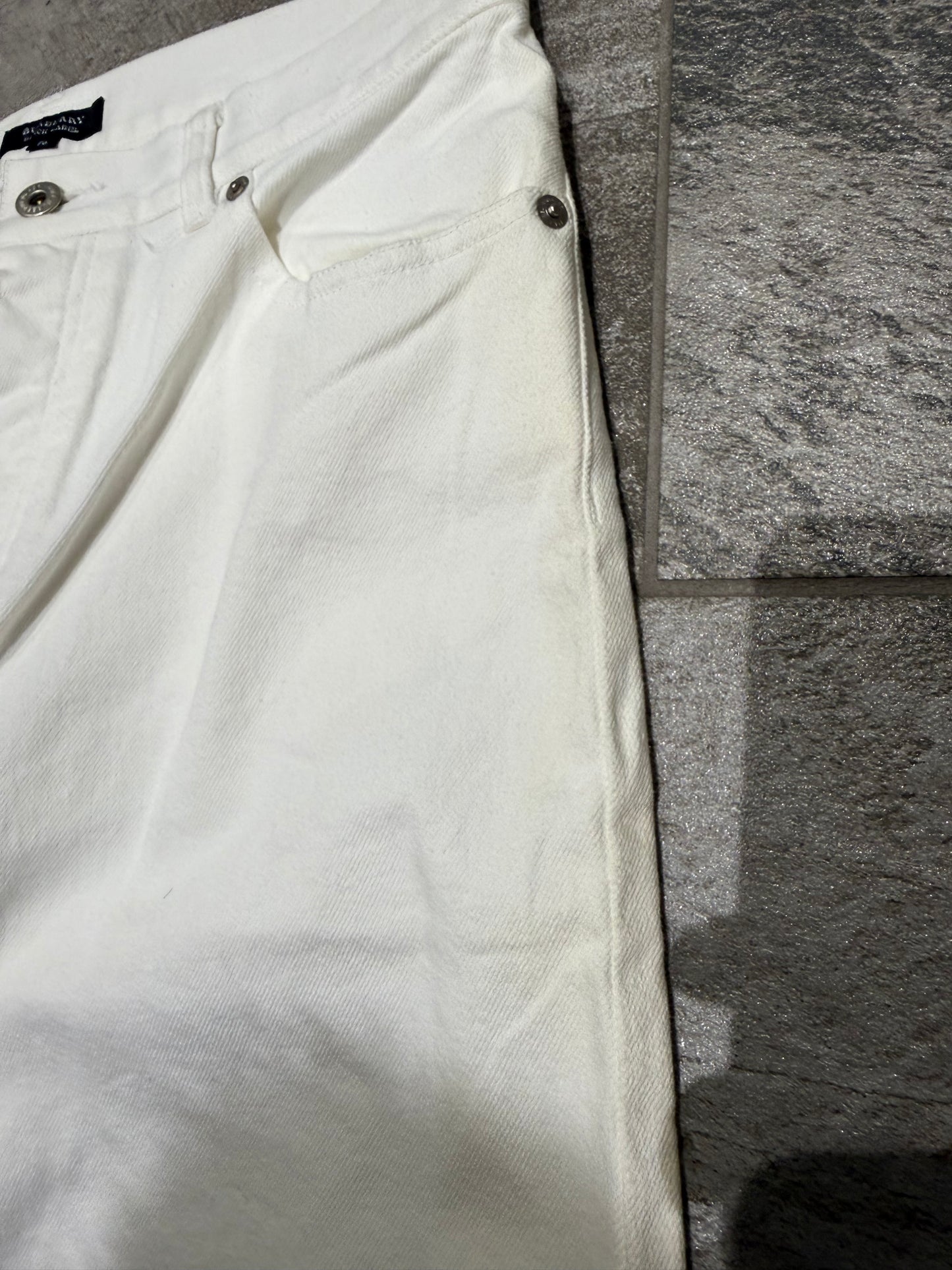 000’s Burberry Jeans (30”)
