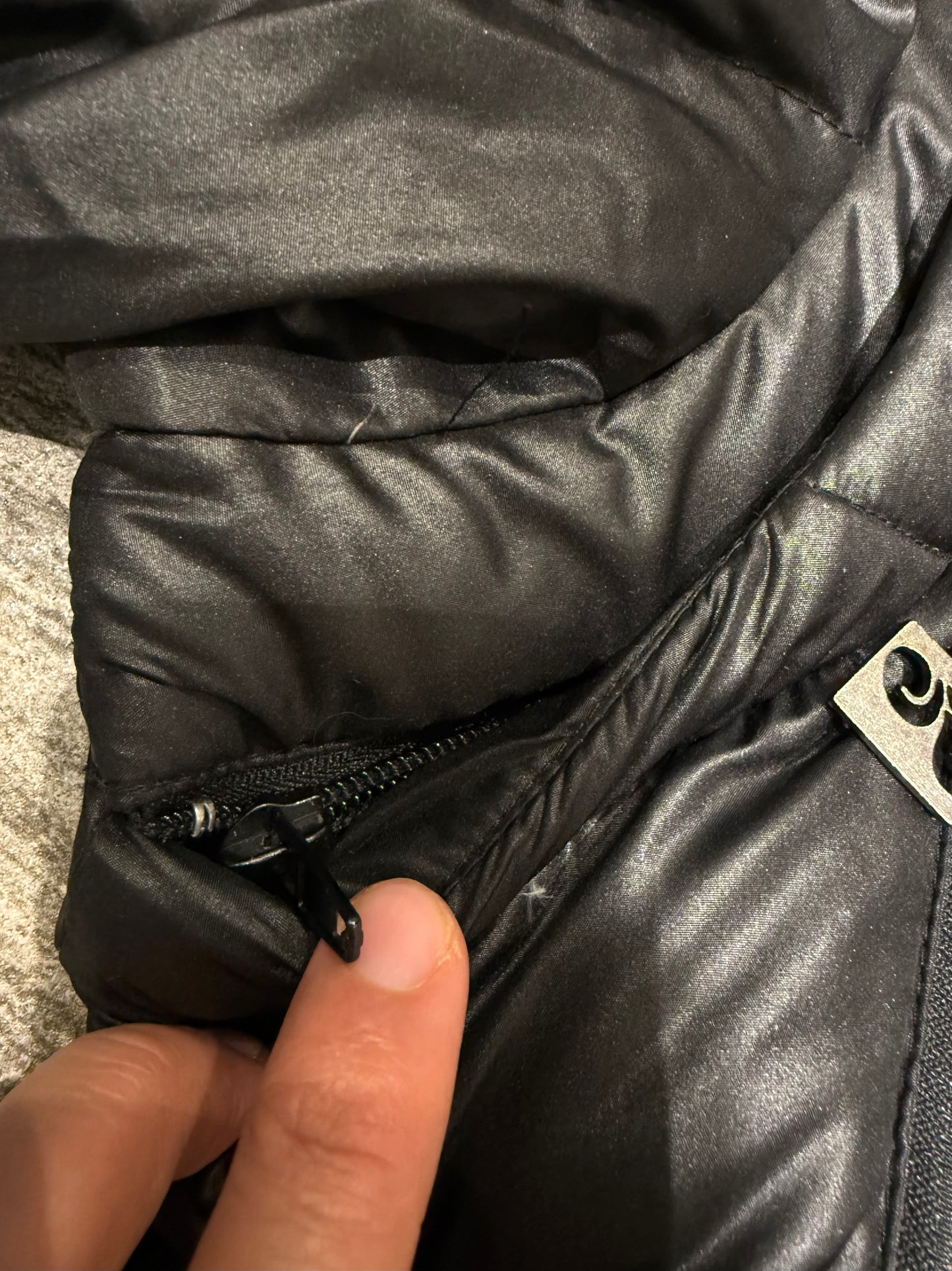 000’s Joneaa Transformable Fur Puffer (M)