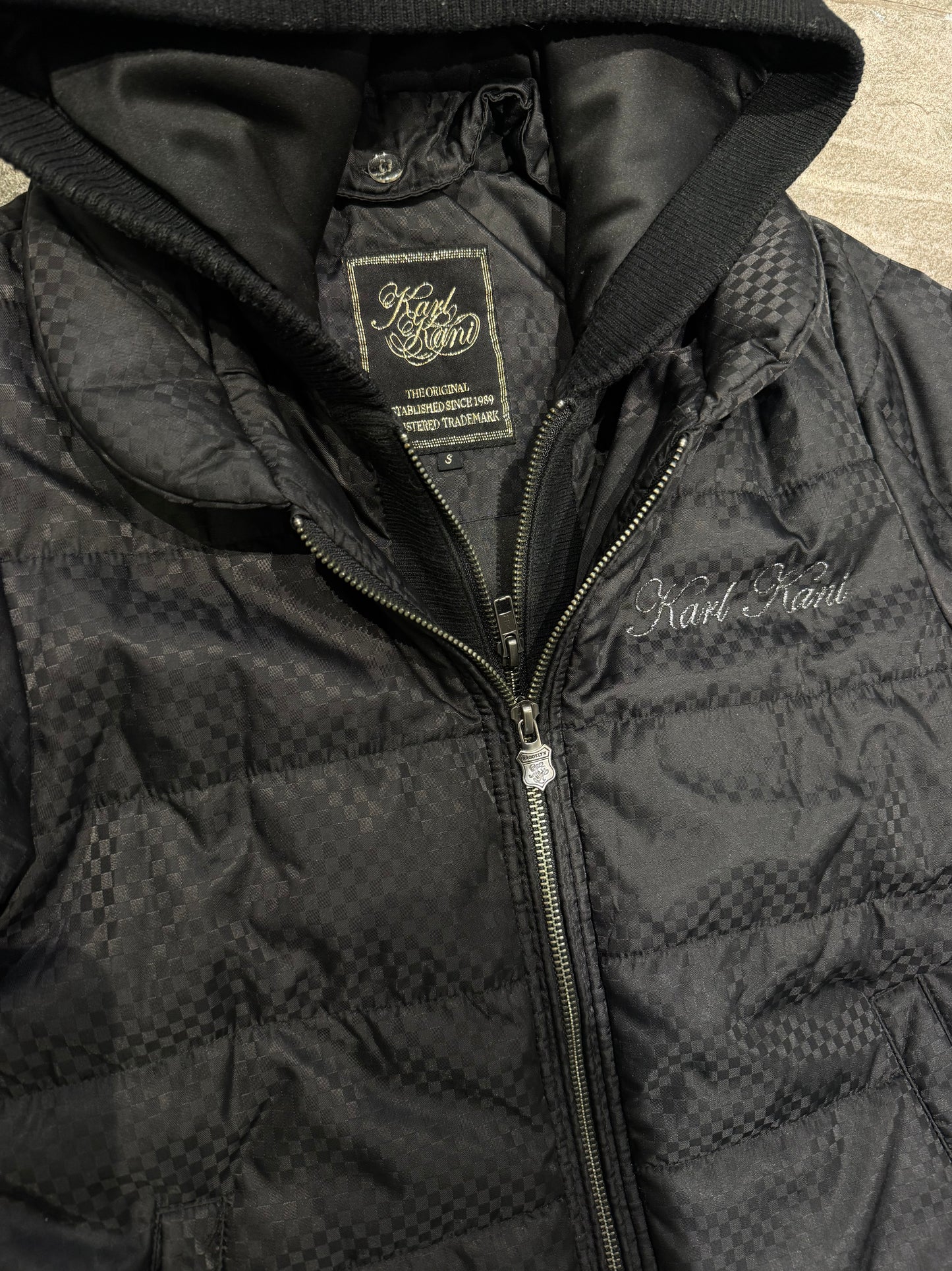 Karl Kani Puffer (XS)