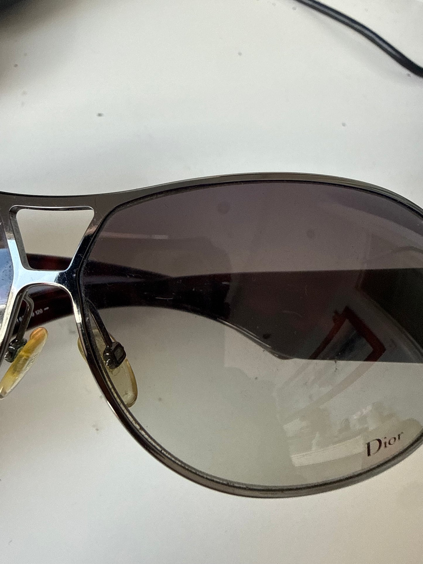 Dior “Buckle 2” Aviator Gradient Sunglasses