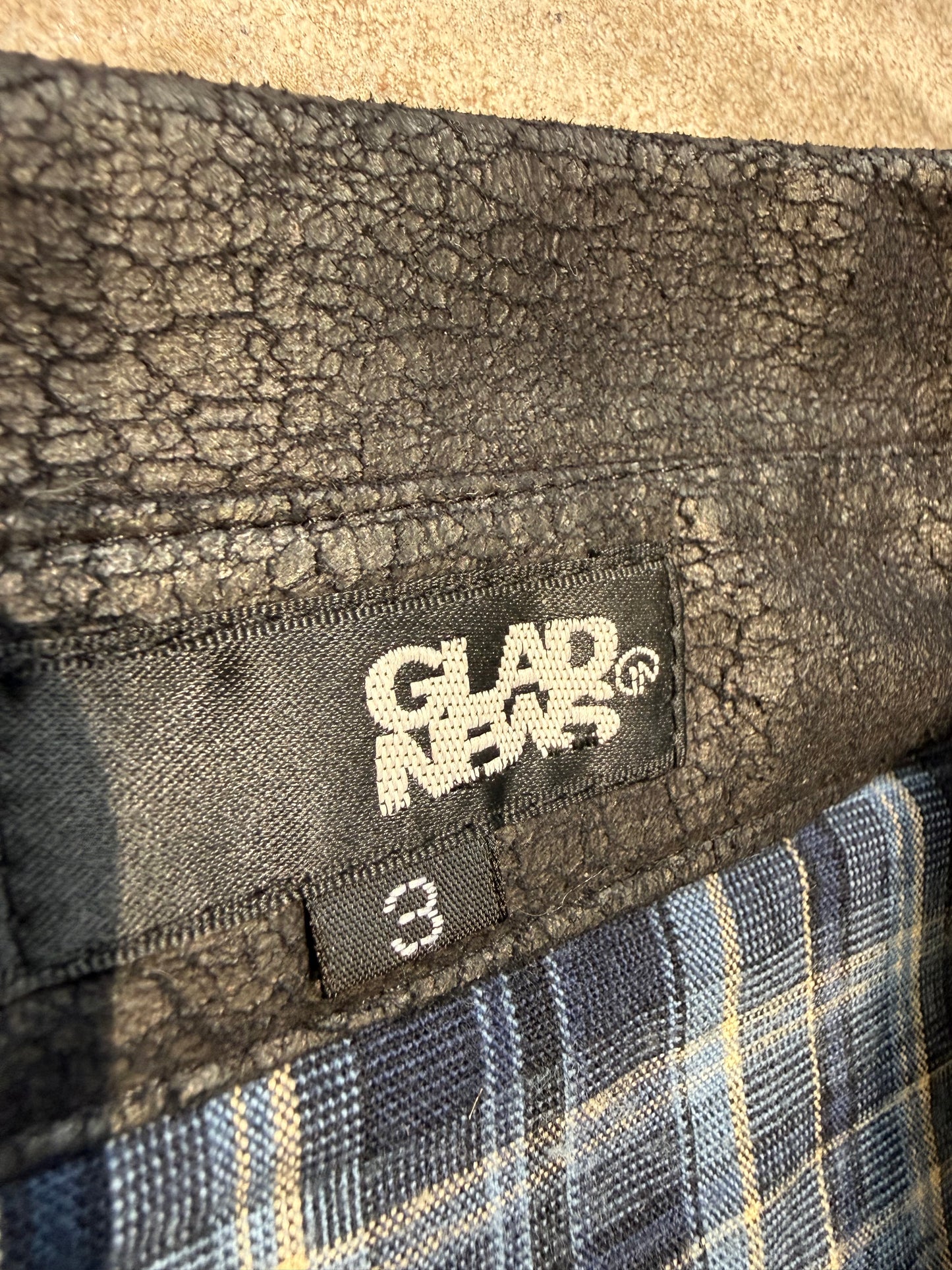 000’s Glad News Plaid Flannel (S)