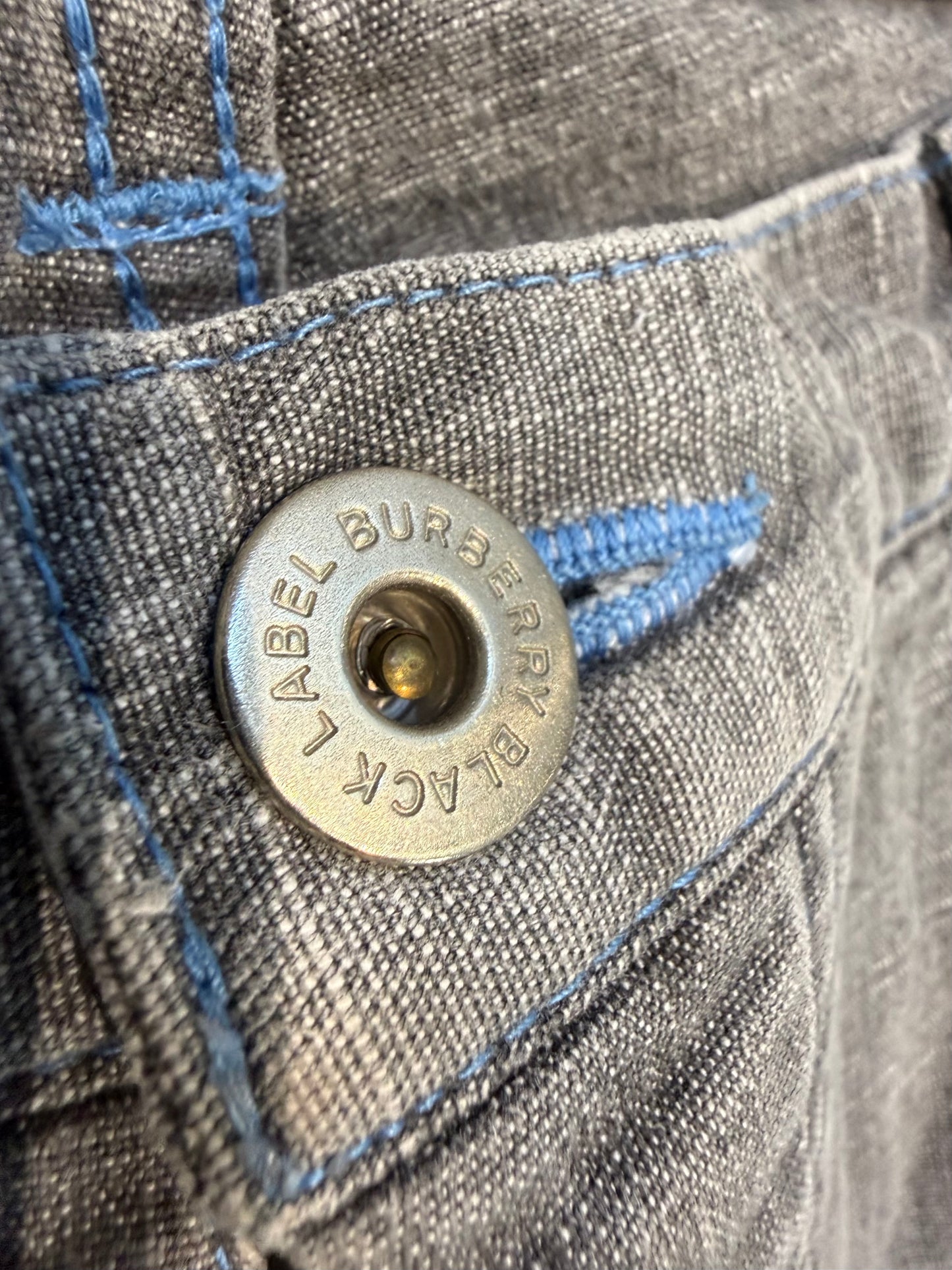 000’s Burberry Jeans (31”)