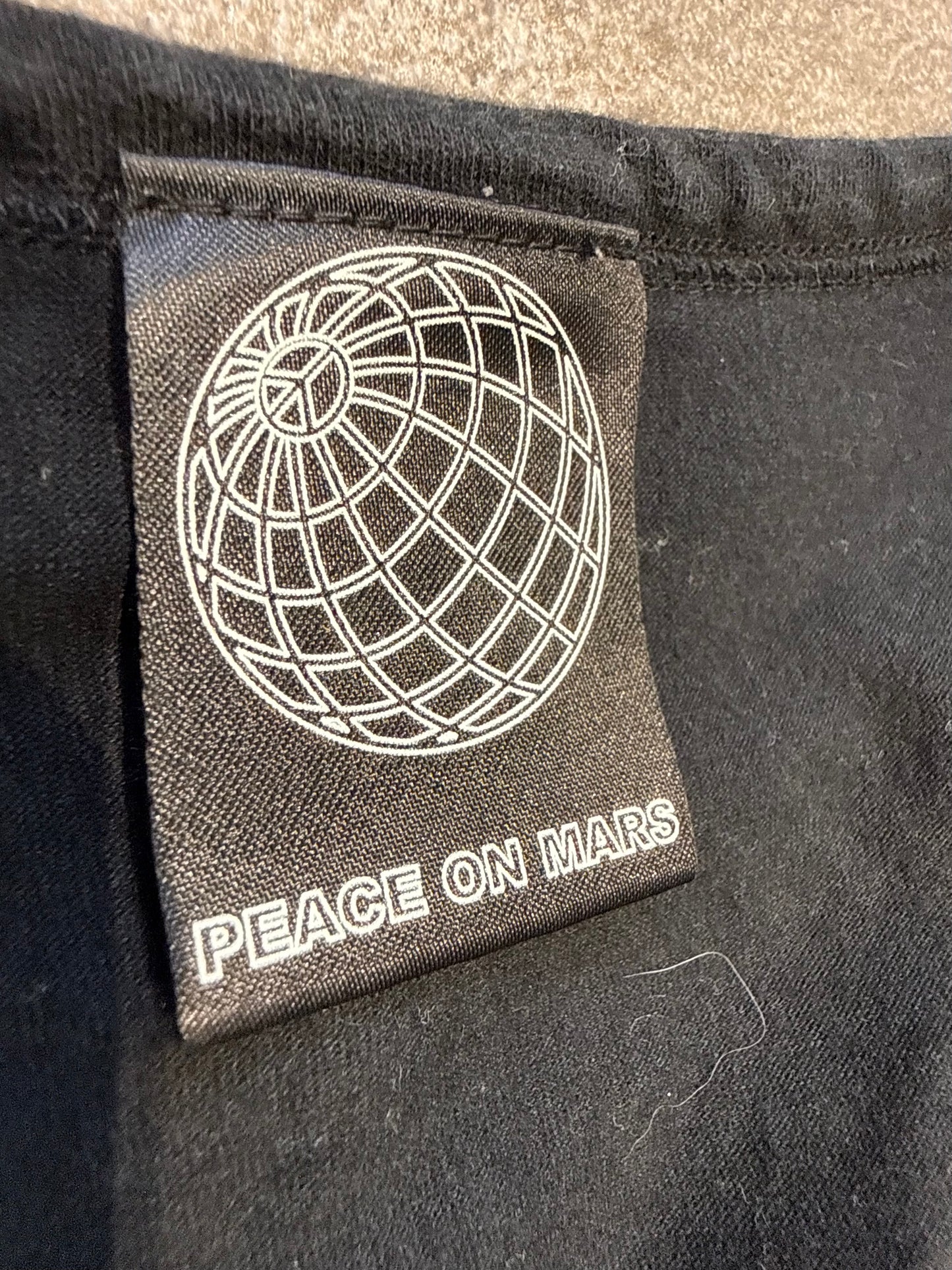 000’s Peace On Mars Skinny Fit Tee (XS)