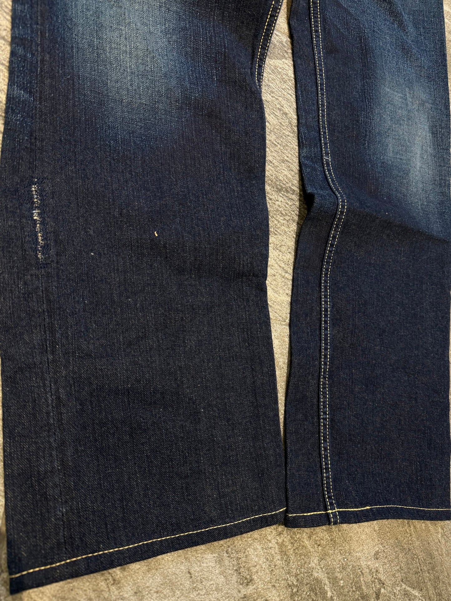 000’s Mando Jeans (32”)