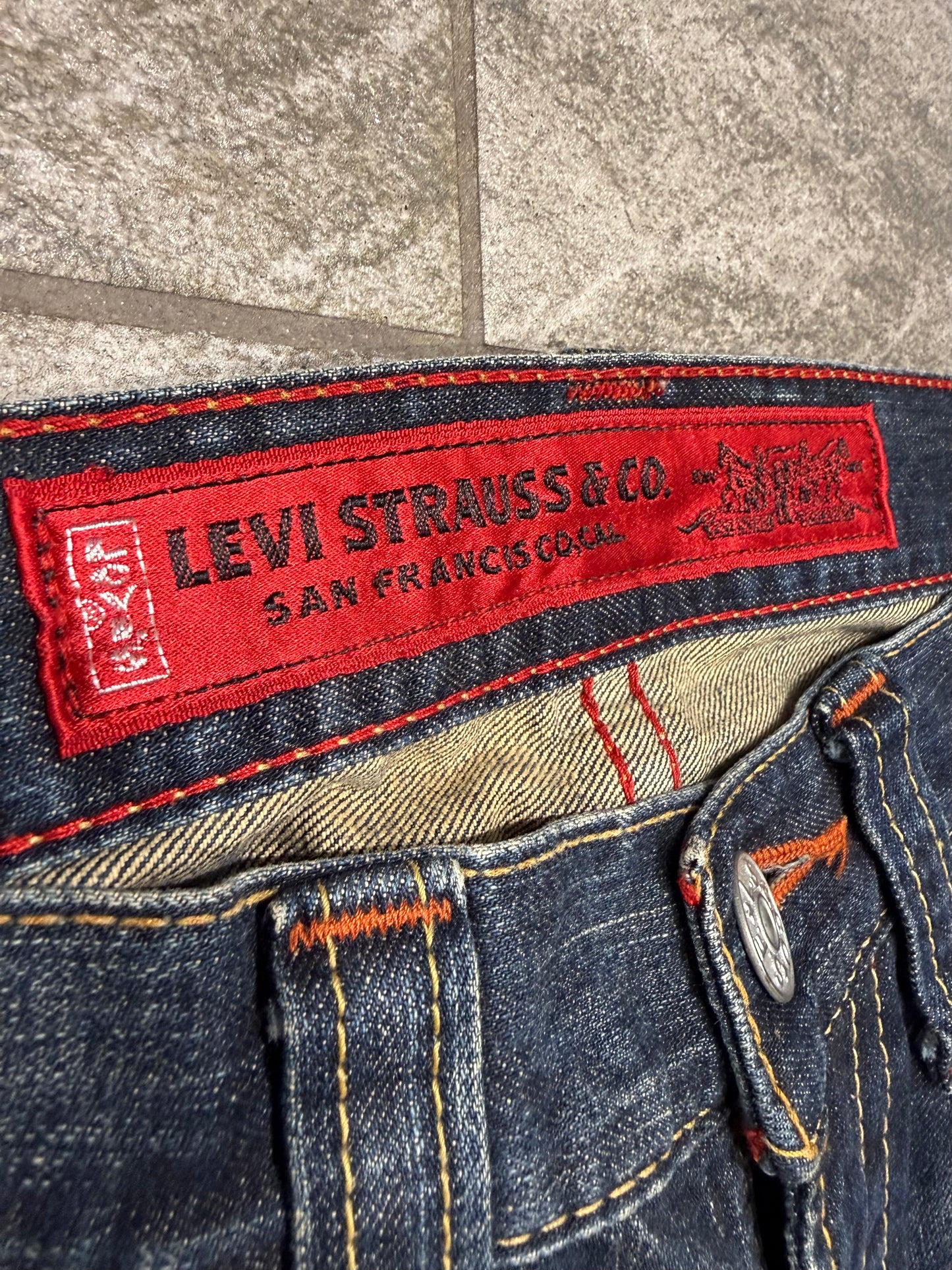 000’s Japanese Levis 502 Jeans (30”)