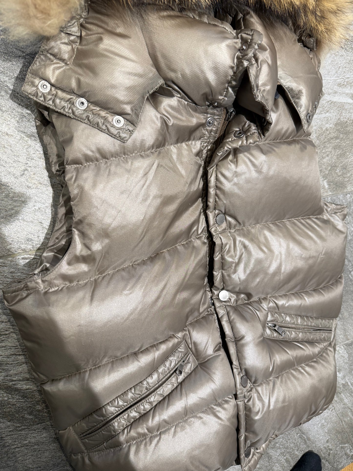 000’s Camp7 Fur Hood Gilet (S)