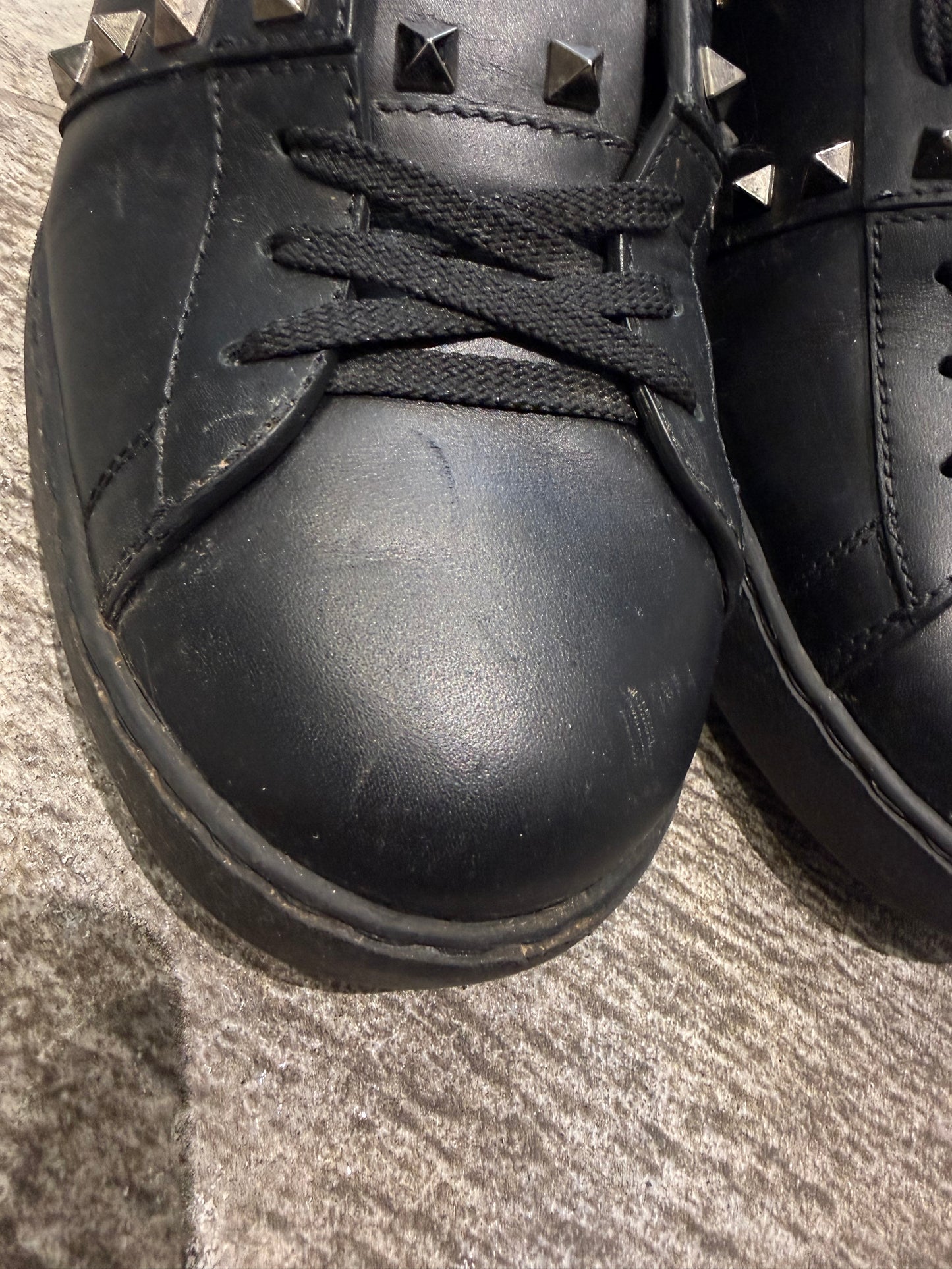 Valentino Rockstud Trainers (EU42 - UK 8)