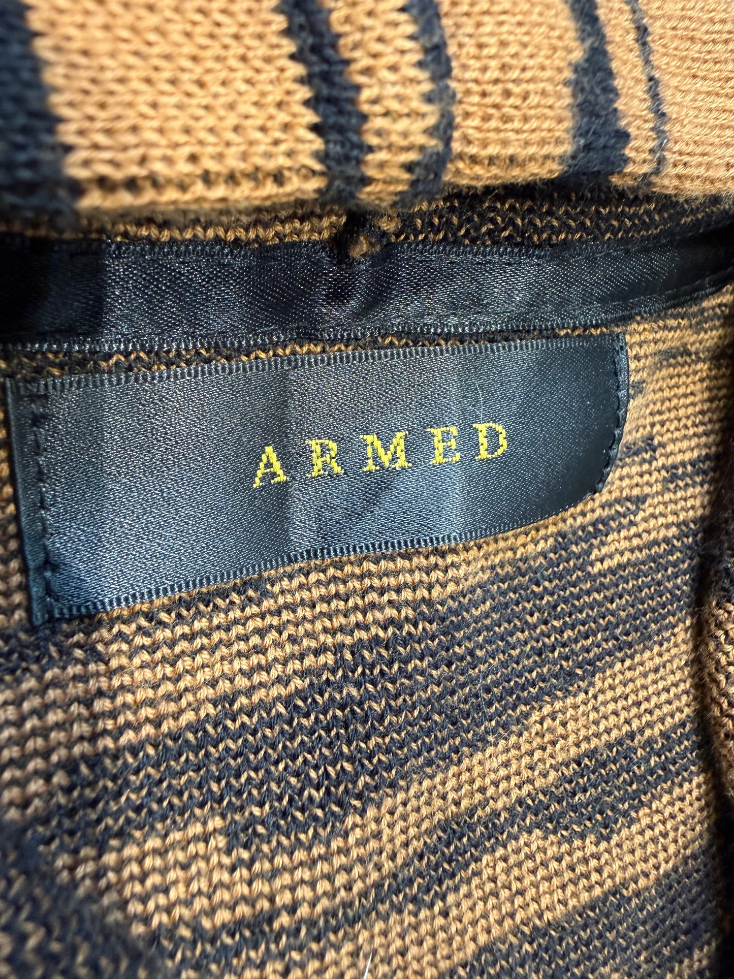 000’s Armed Hoodie (S)
