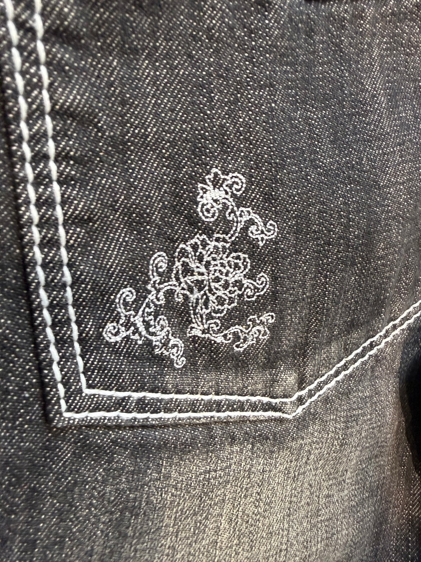 000’s Karl Kani Bootcut Embroidered Jeans (30”)