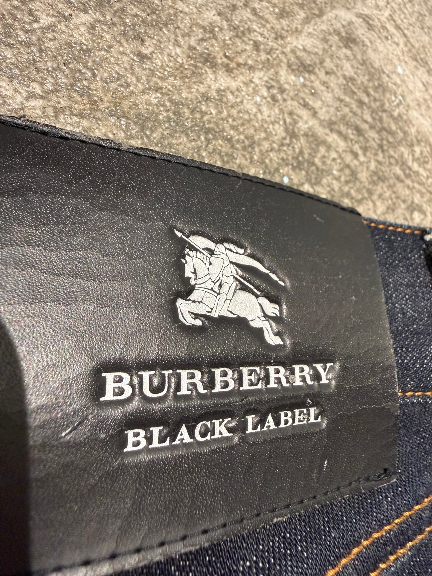 000’s Burberry Flap Jeans (32”)