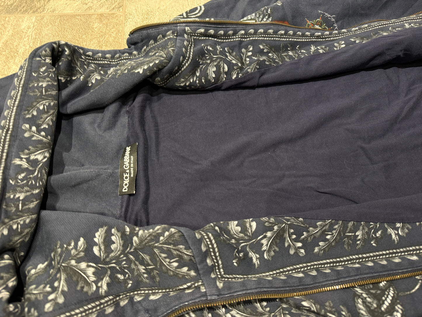 Dolce & Gabbana Hoodie (M-L)