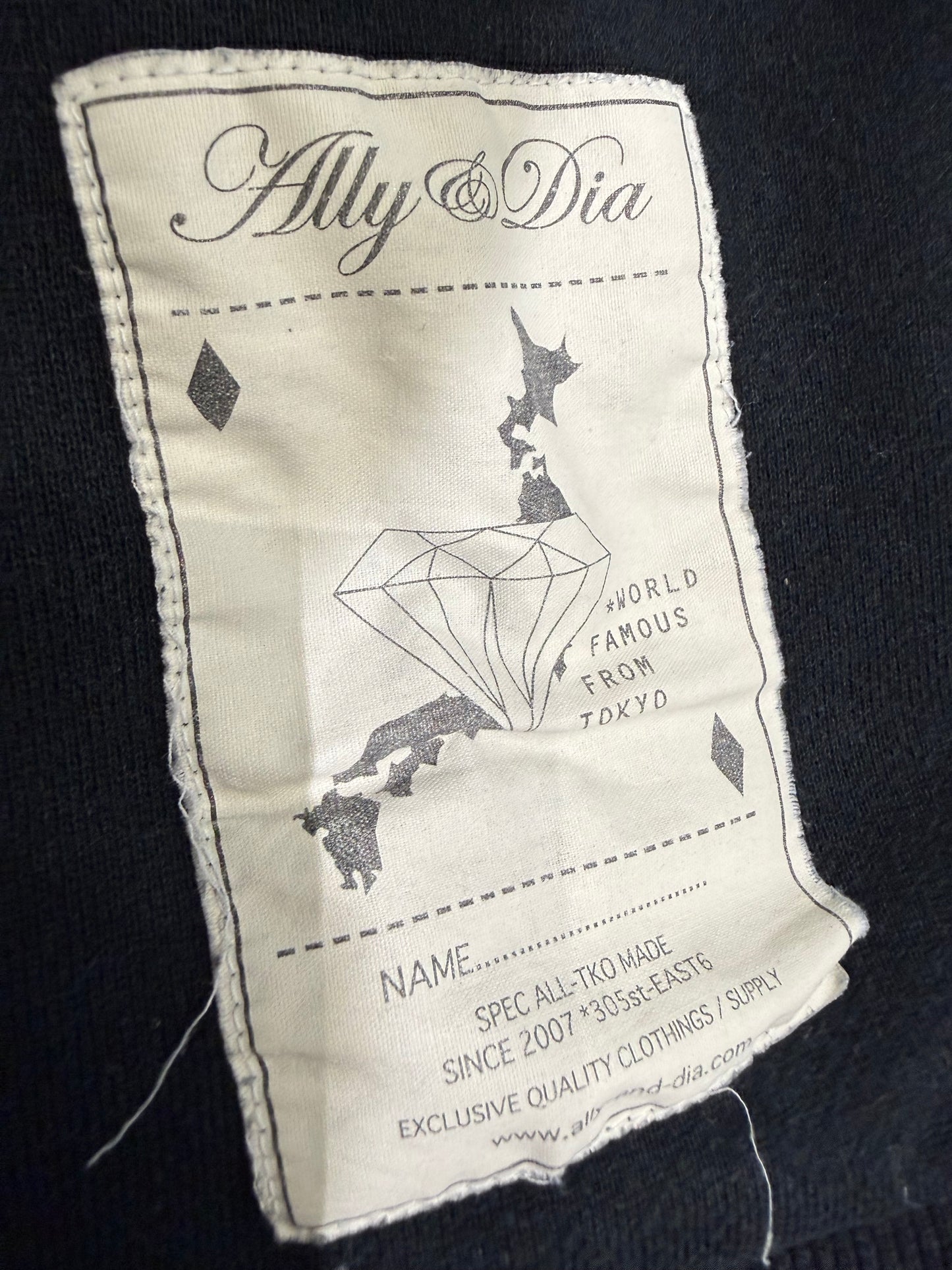 000’s Ally & Dia Jumper (M)