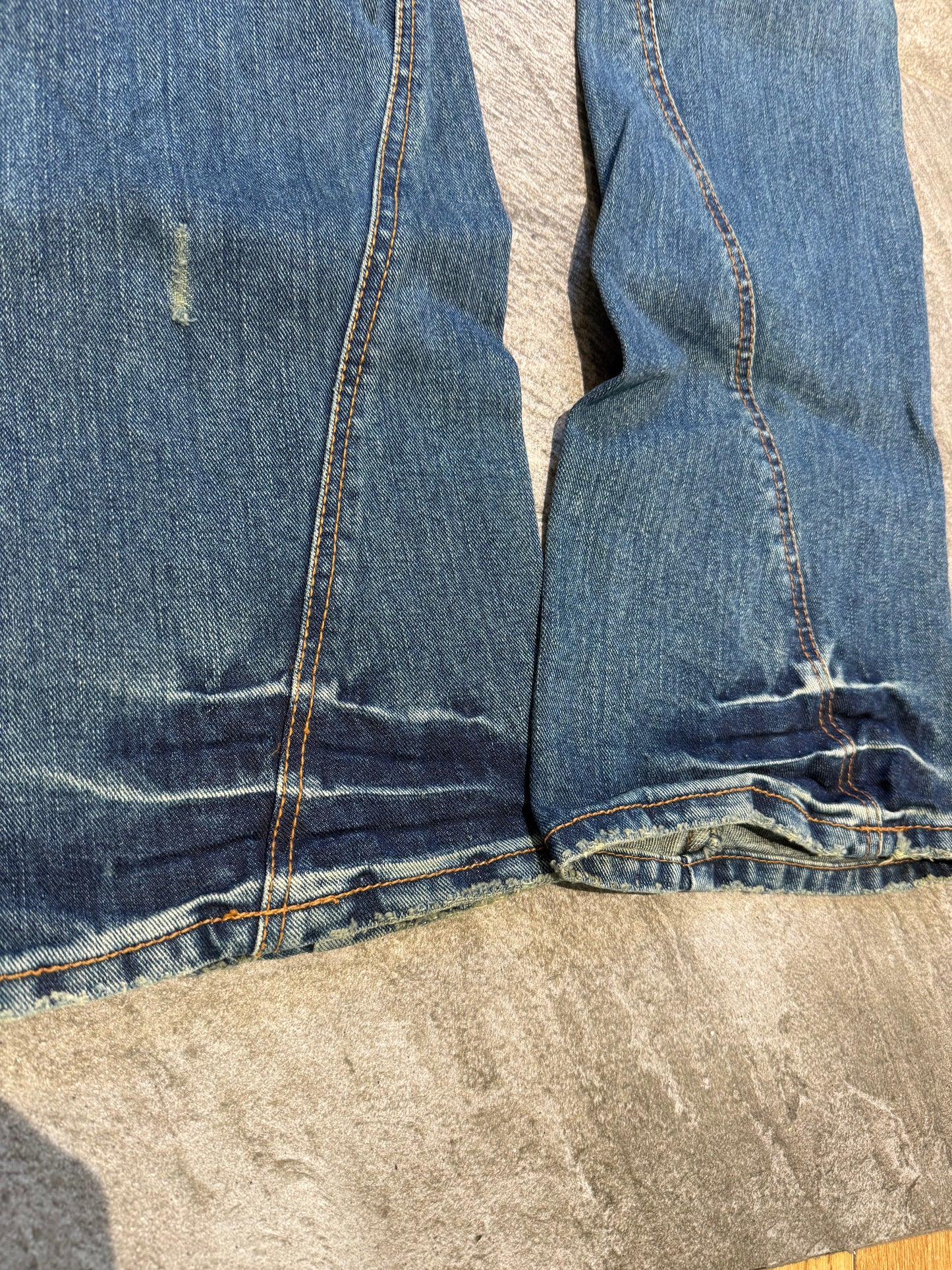 000’s Nylaus Bootcut Jeans (31”)