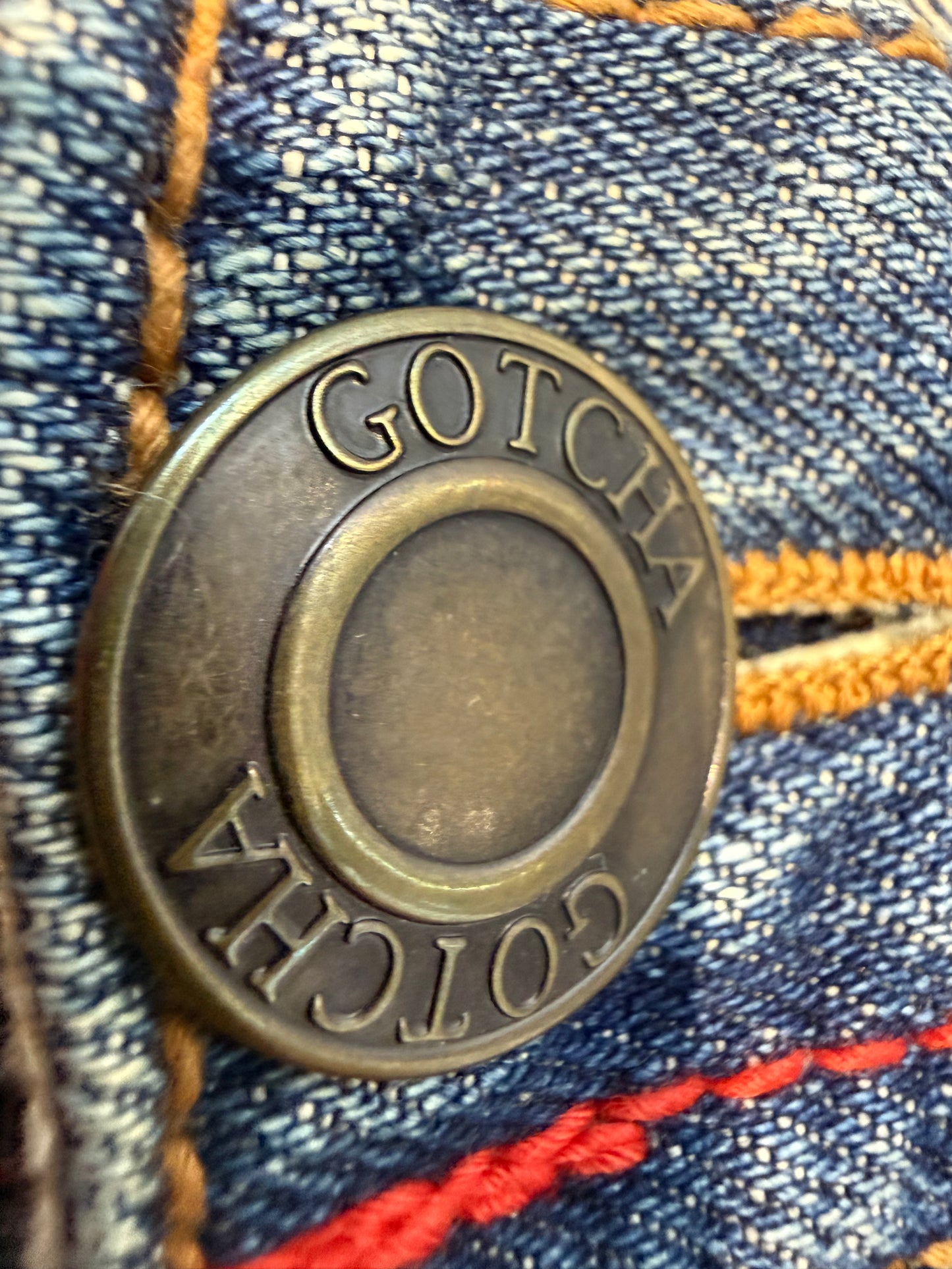 000’s Gotcha Distressed Jeans (32”)