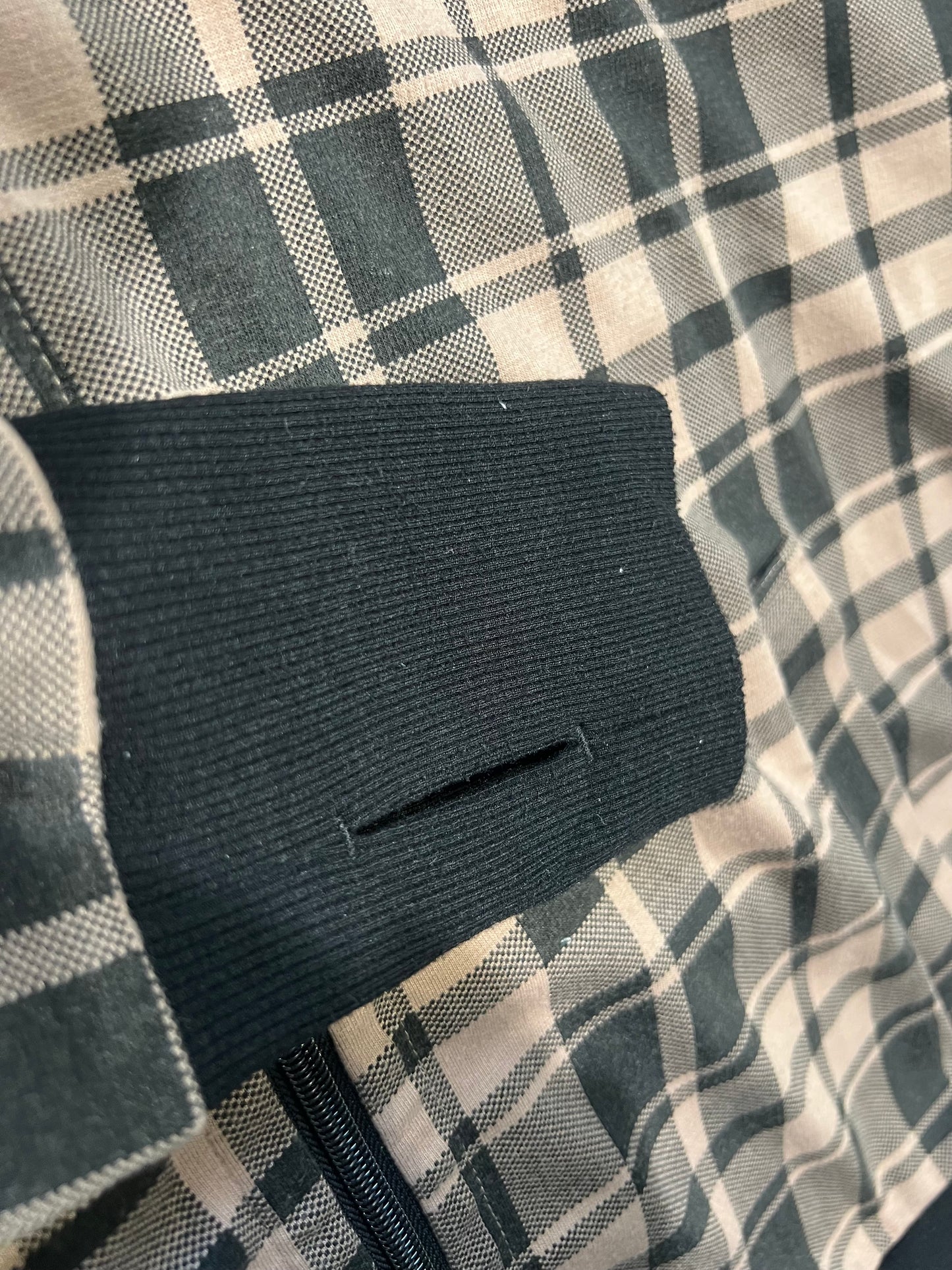 000’s Japanese Plaid/Checkered Bono Hoodie