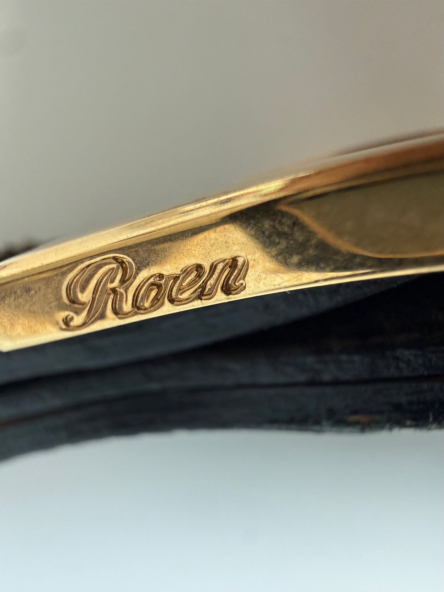 000’s Roen Belt