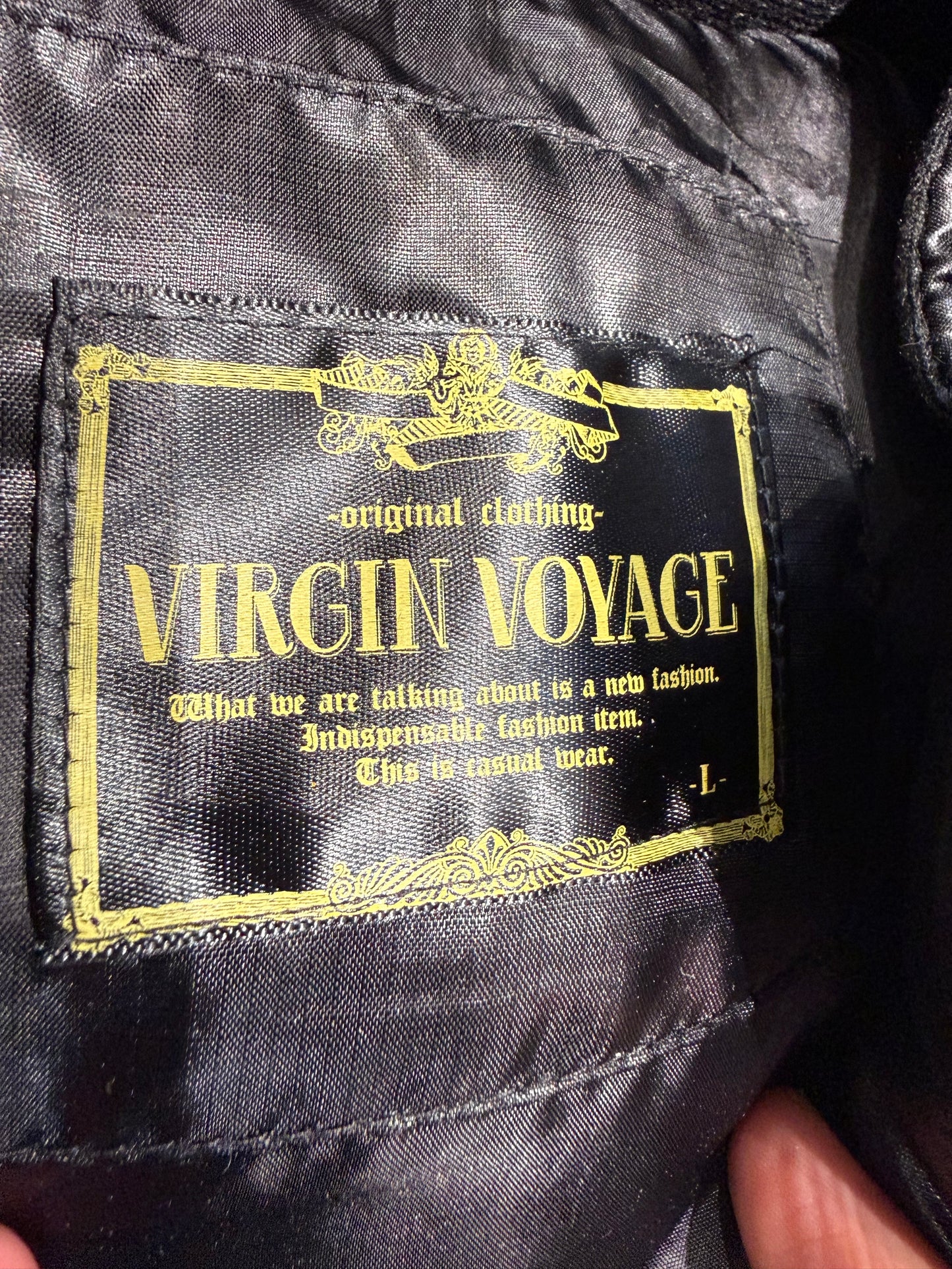 000’s Voyage Glossy Puffer (M)
