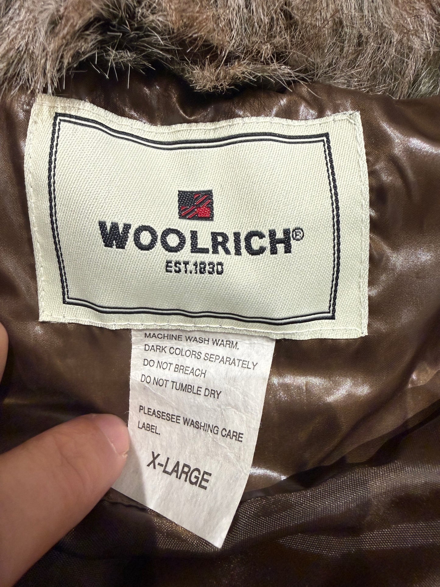 000’s Woolrich Glossy Fur Hood Puffer (XL)