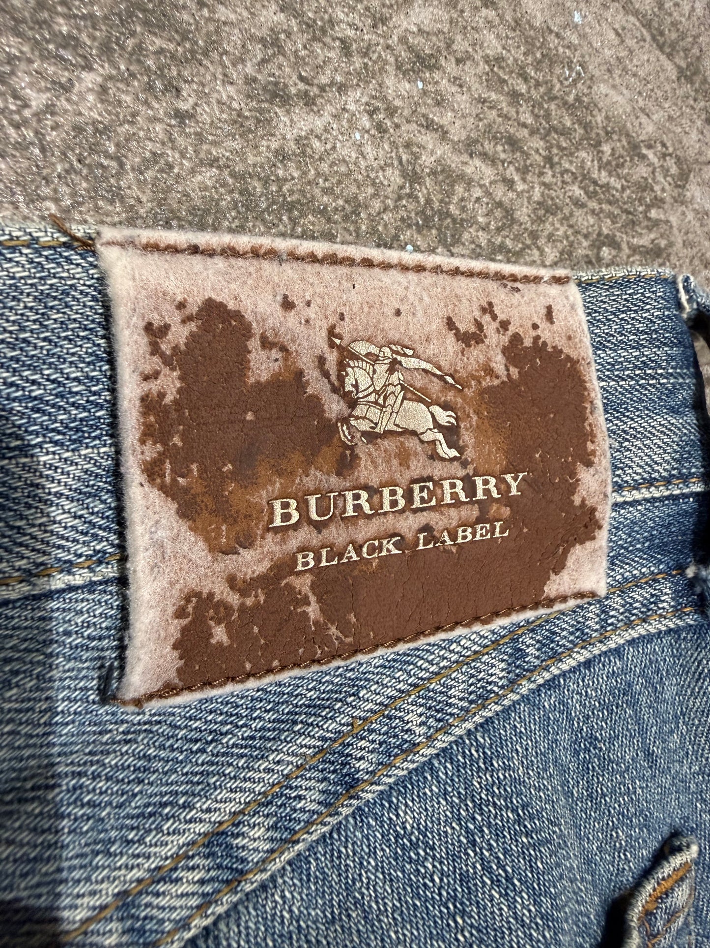 000’s Burberry Bootcut Jeans (33”)