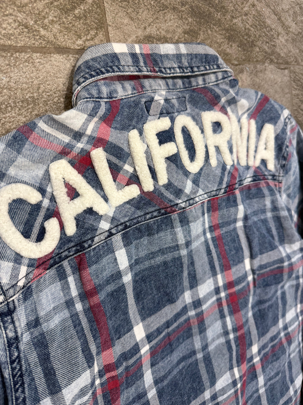 000’s In The Attic Plaid Flannel (S)