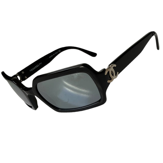 Chanel Interlocking CC Mirror Sunglasses