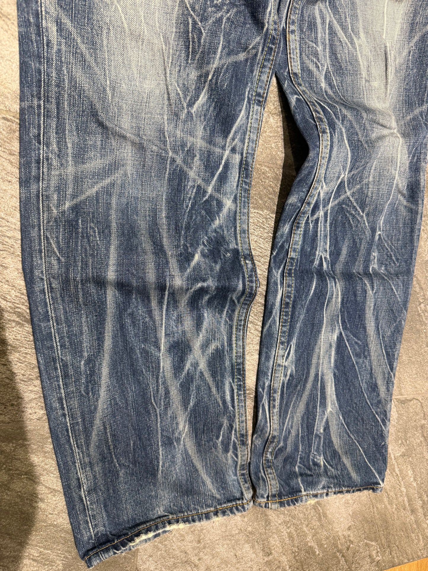 000’s Levis 502 Ghost Wash Jeans (34”)