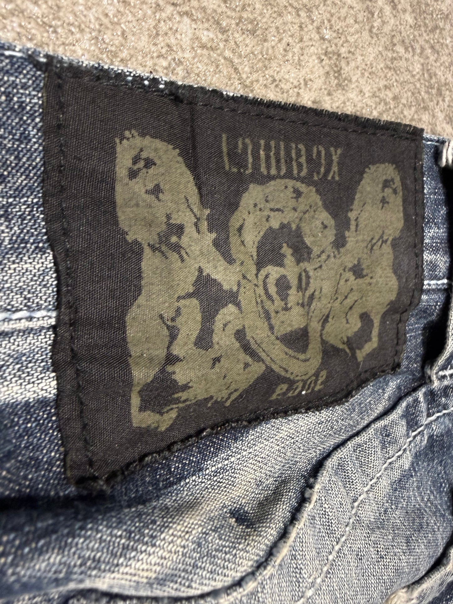 000’s Lowbox Jeans (29”)