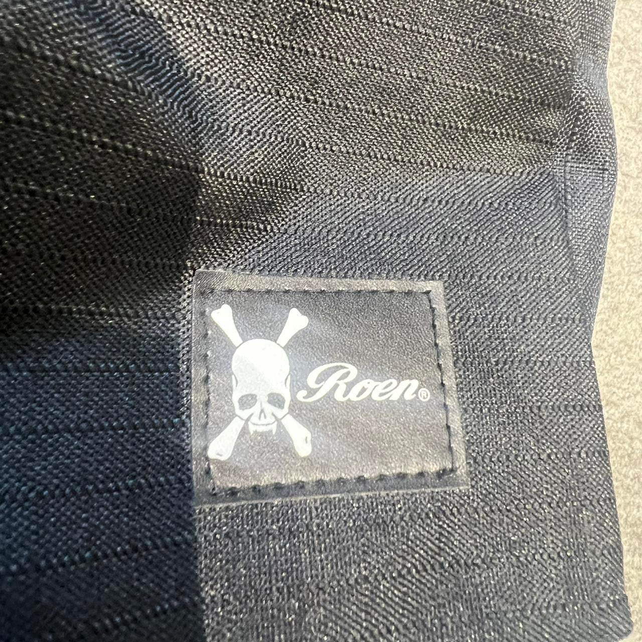 000’s Reversible Roen Sling Bag