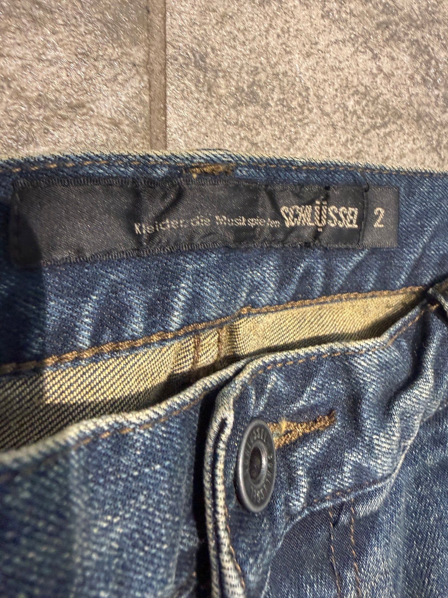 000’s Schlussel Bow Legged Jeans (30”)