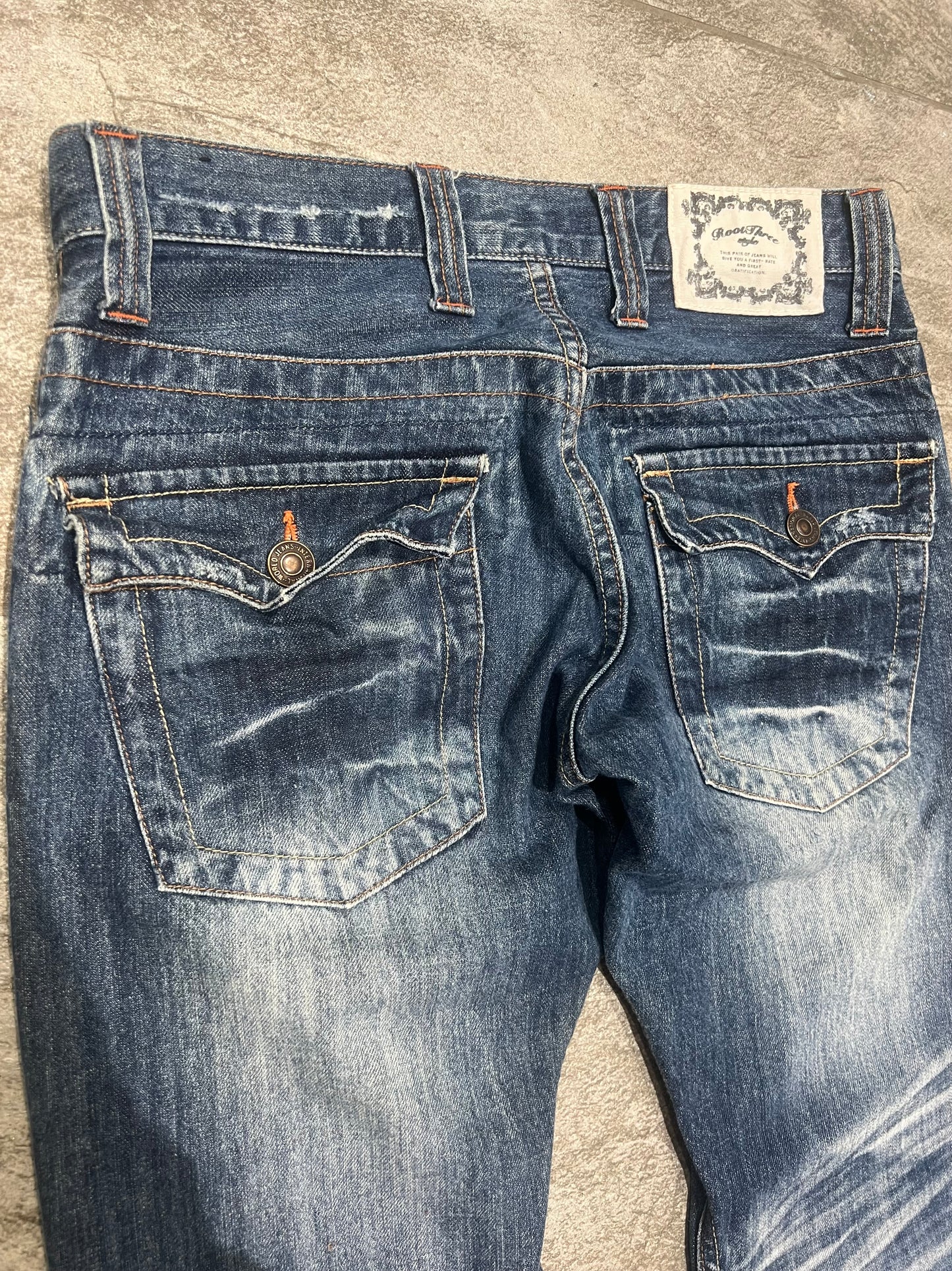 000’s Root Three Flared Jeans
