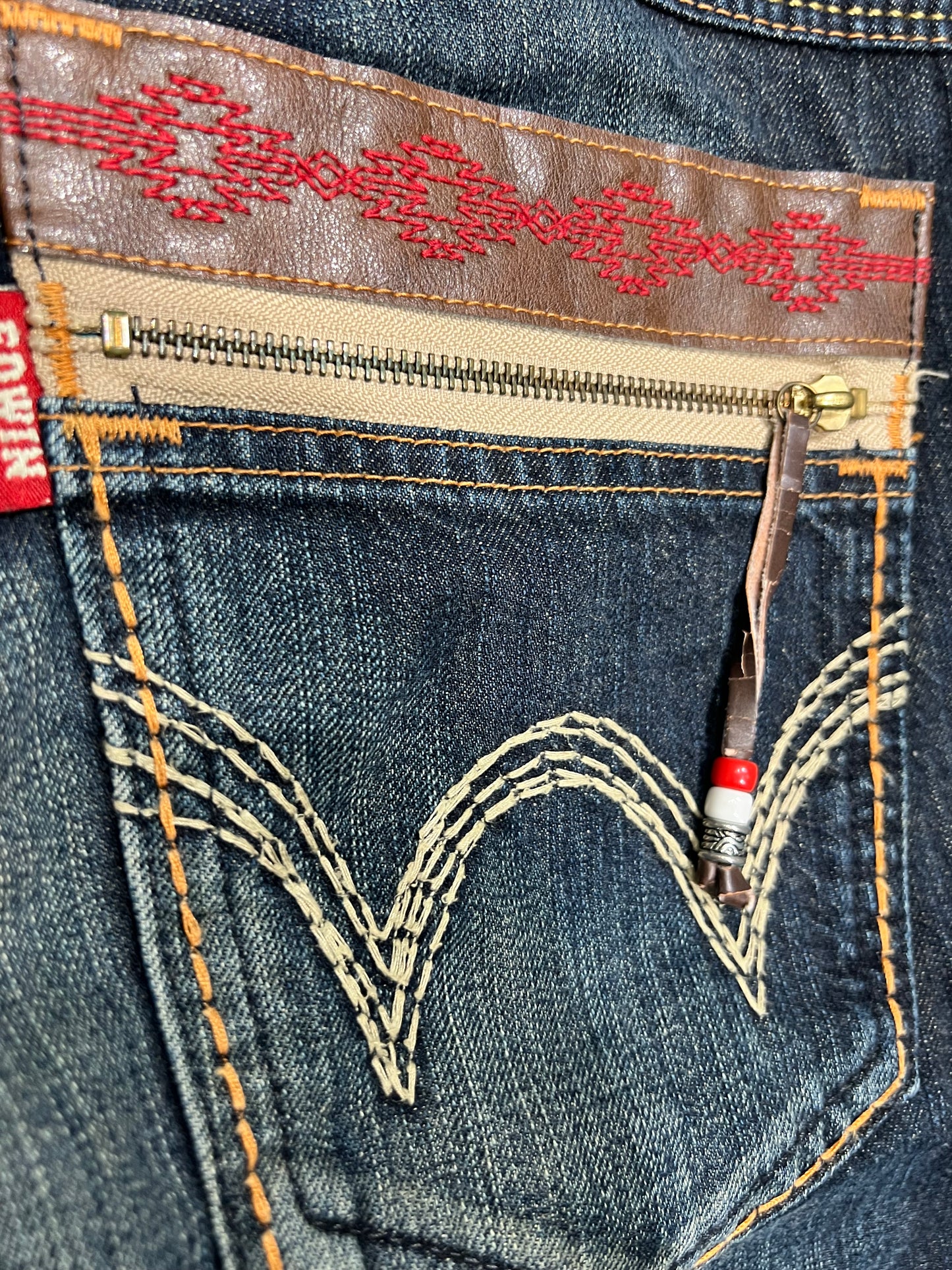 000”s Edwin Relaxed Straight Jeans (33”)