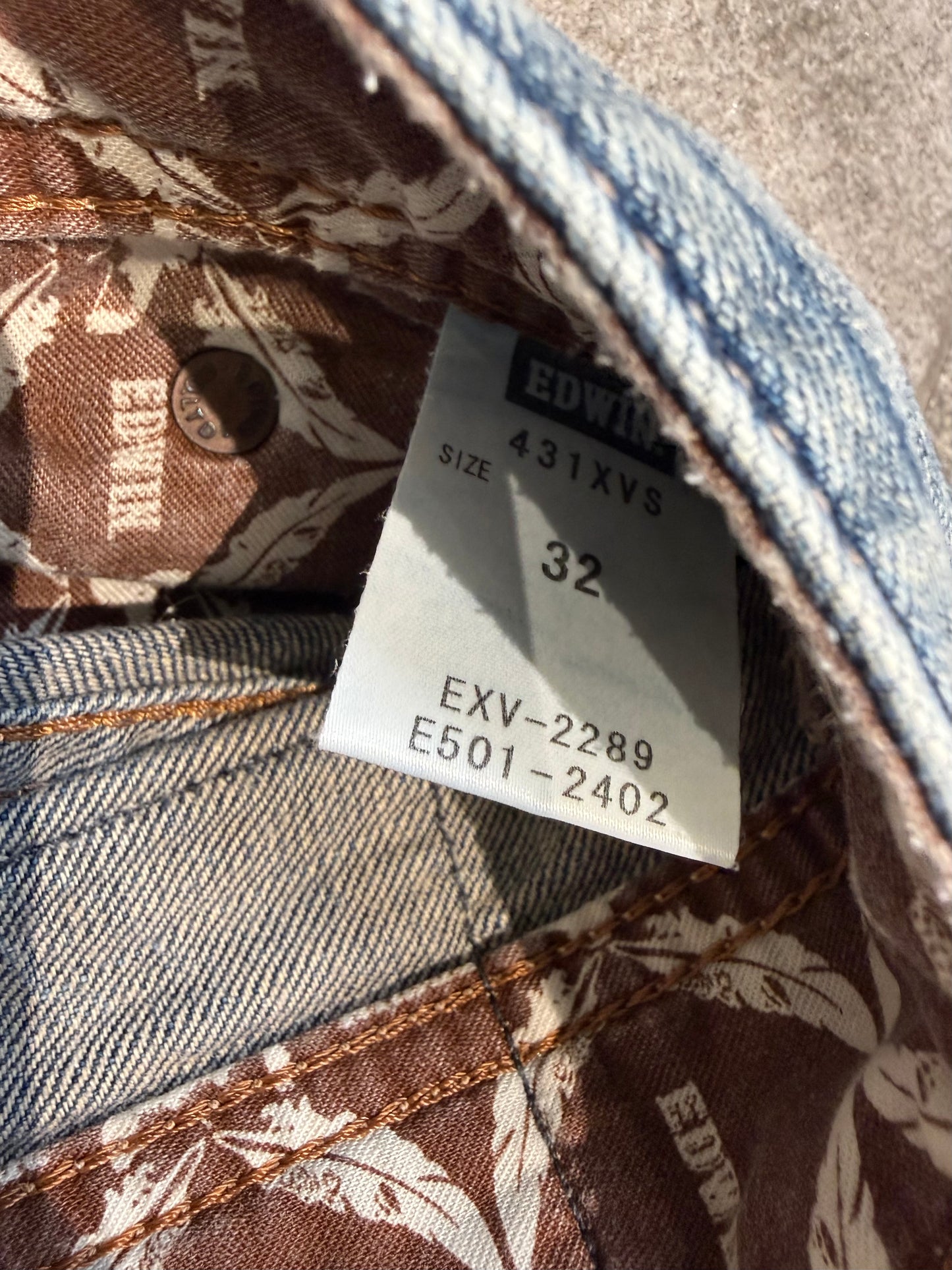 000’s Edwin Bootcut Jeans (32”)