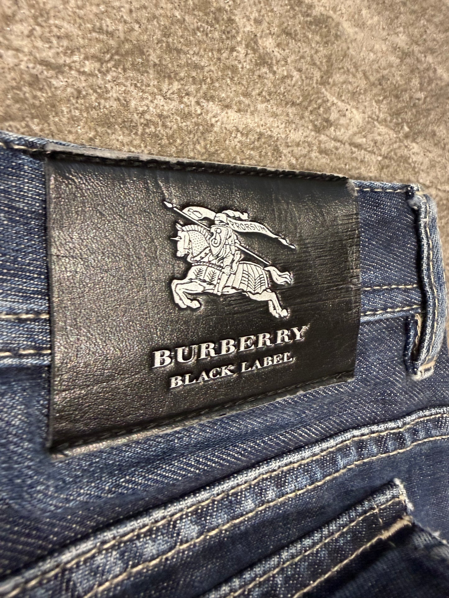 000’s Burberry Flap Pocket Jeans (29”)