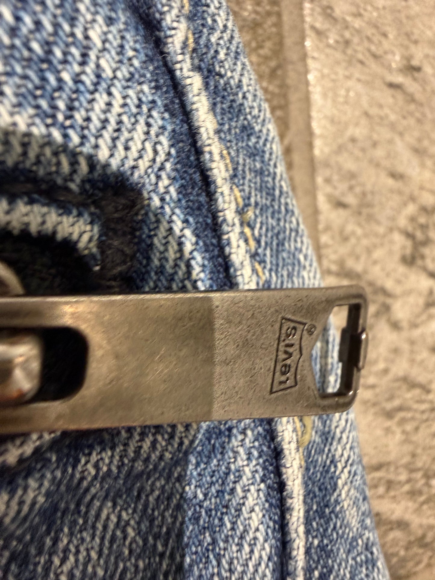 000’s Levi’s 502 Jeans (30”)