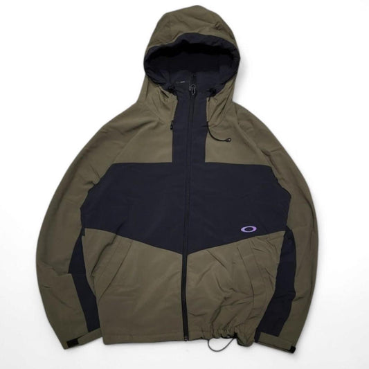 Technical Oakley Softshell Jacket