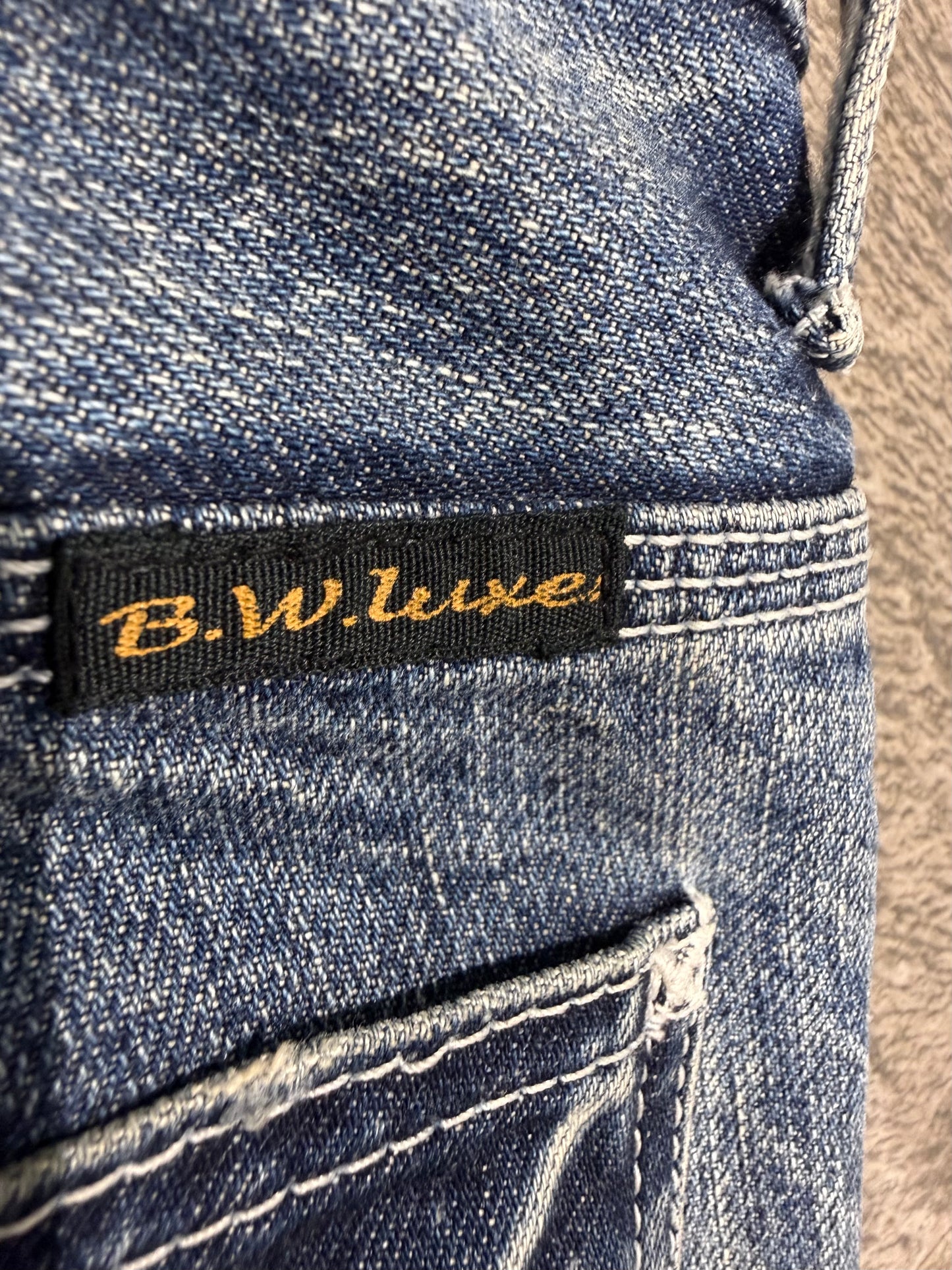000’s Blueway Whiskered Jeans (32”)
