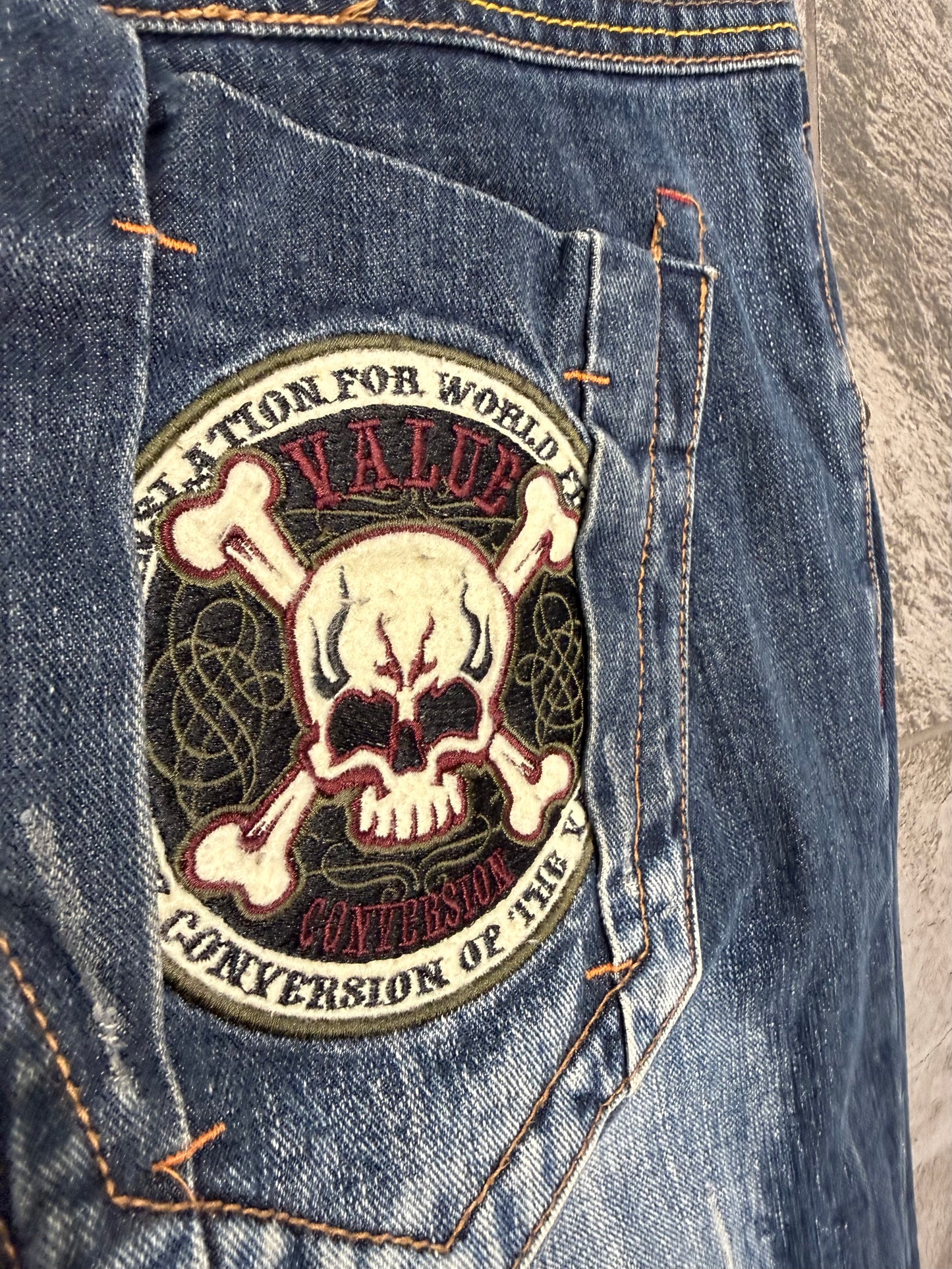000’s Patchwork Skull Jeans (32”)