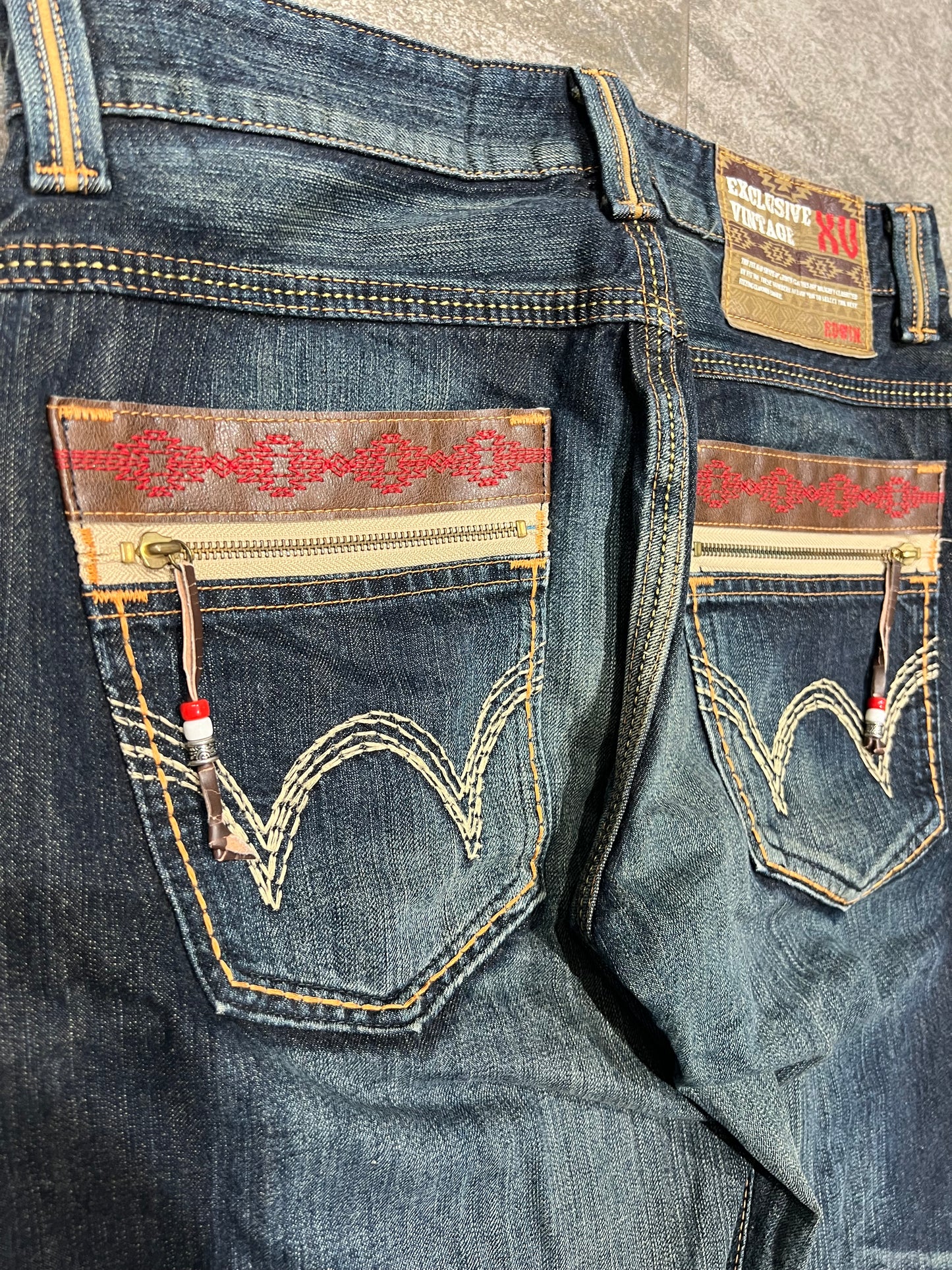 000”s Edwin Relaxed Straight Jeans (33”)