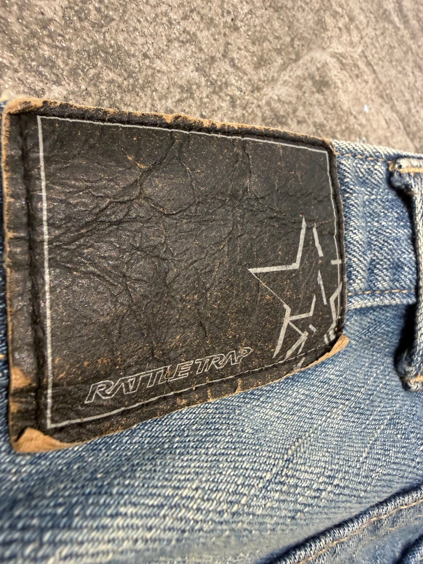 000’s Rattletrap Bootcut Jeans (33”)