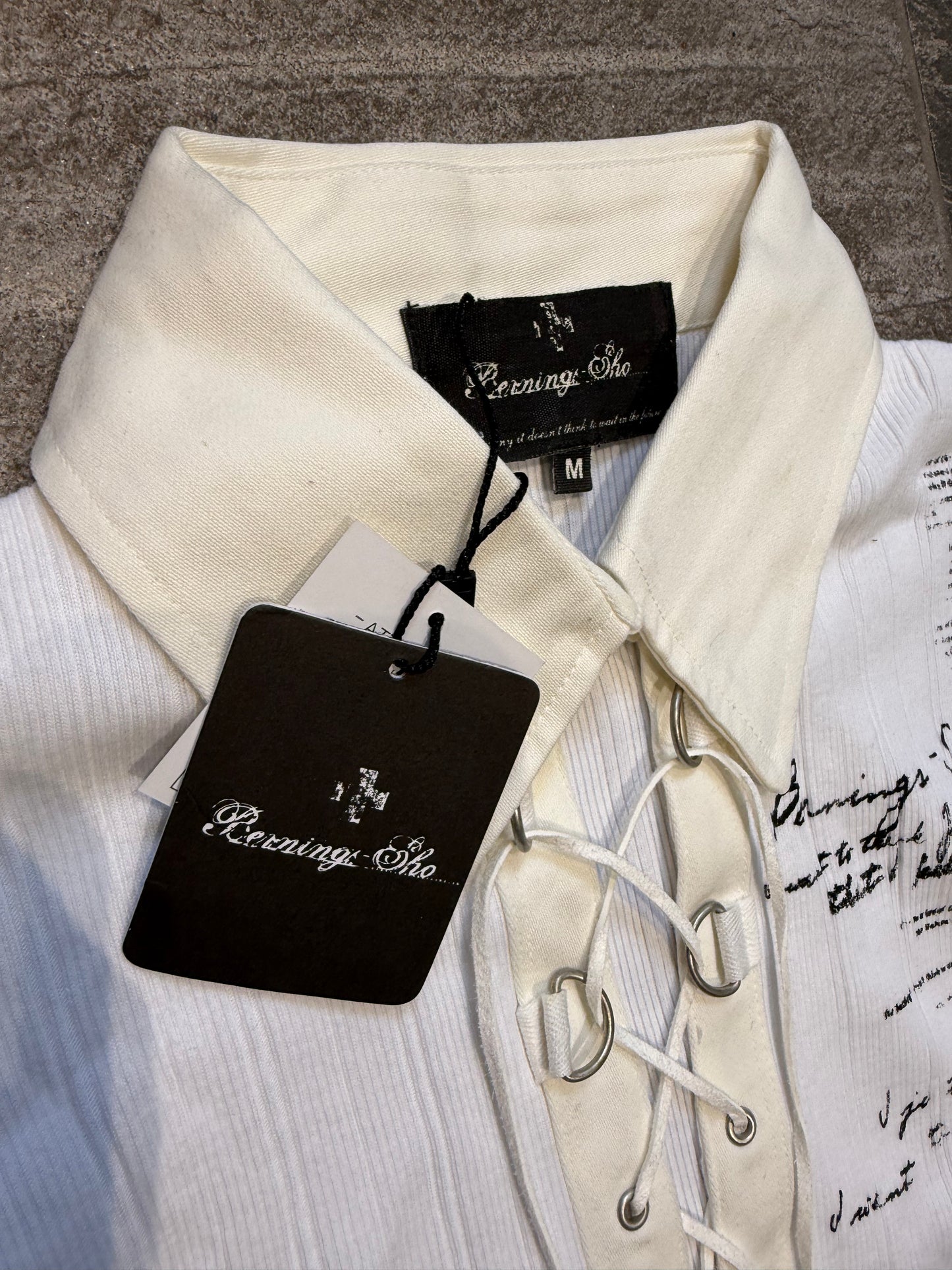 000’s Bernings Sho Lace Up Script Polo (S)