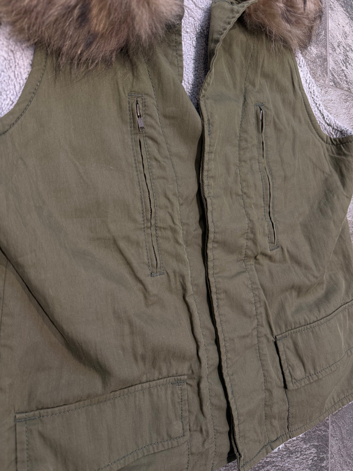000’s Urban Research Fur Collar Gilet (XS)