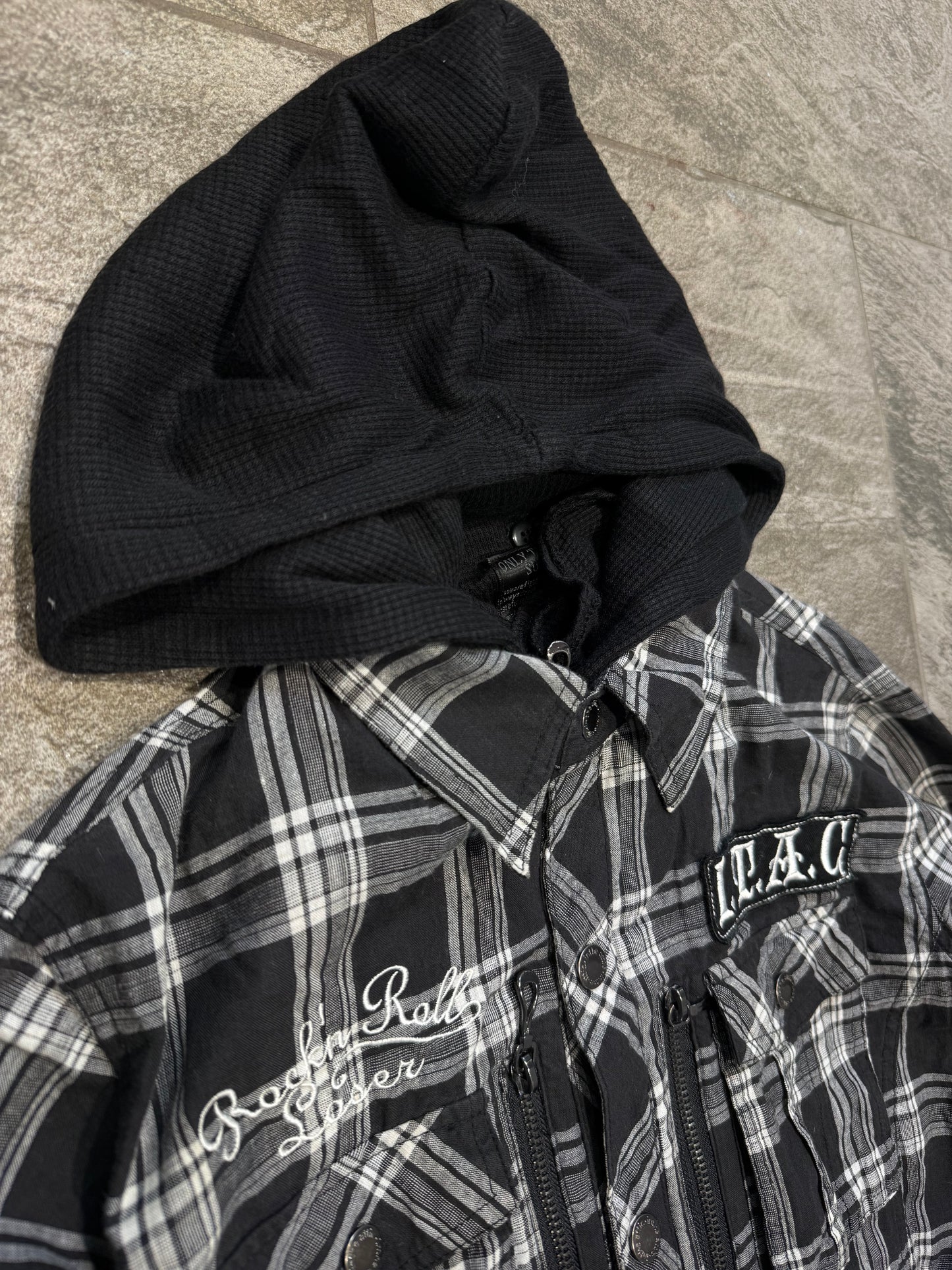 000’s In the Attic Checkered Flannel (S)