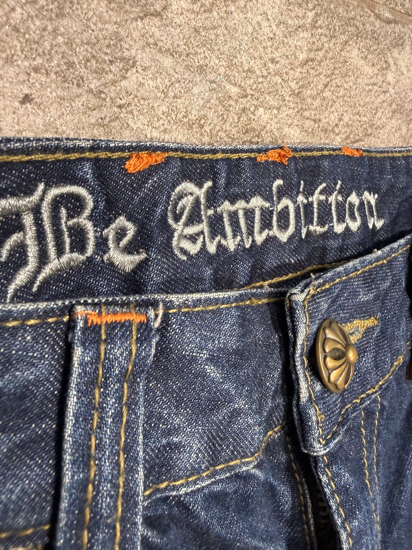 000’s Be Ambition Cross Jeans (32”)