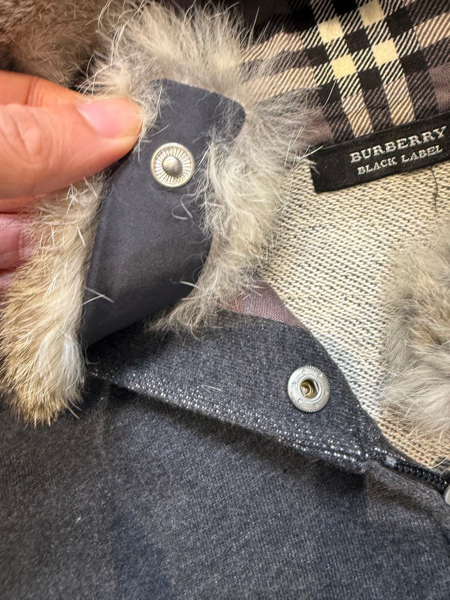 000’s Burberry Fur Hoodie (M)