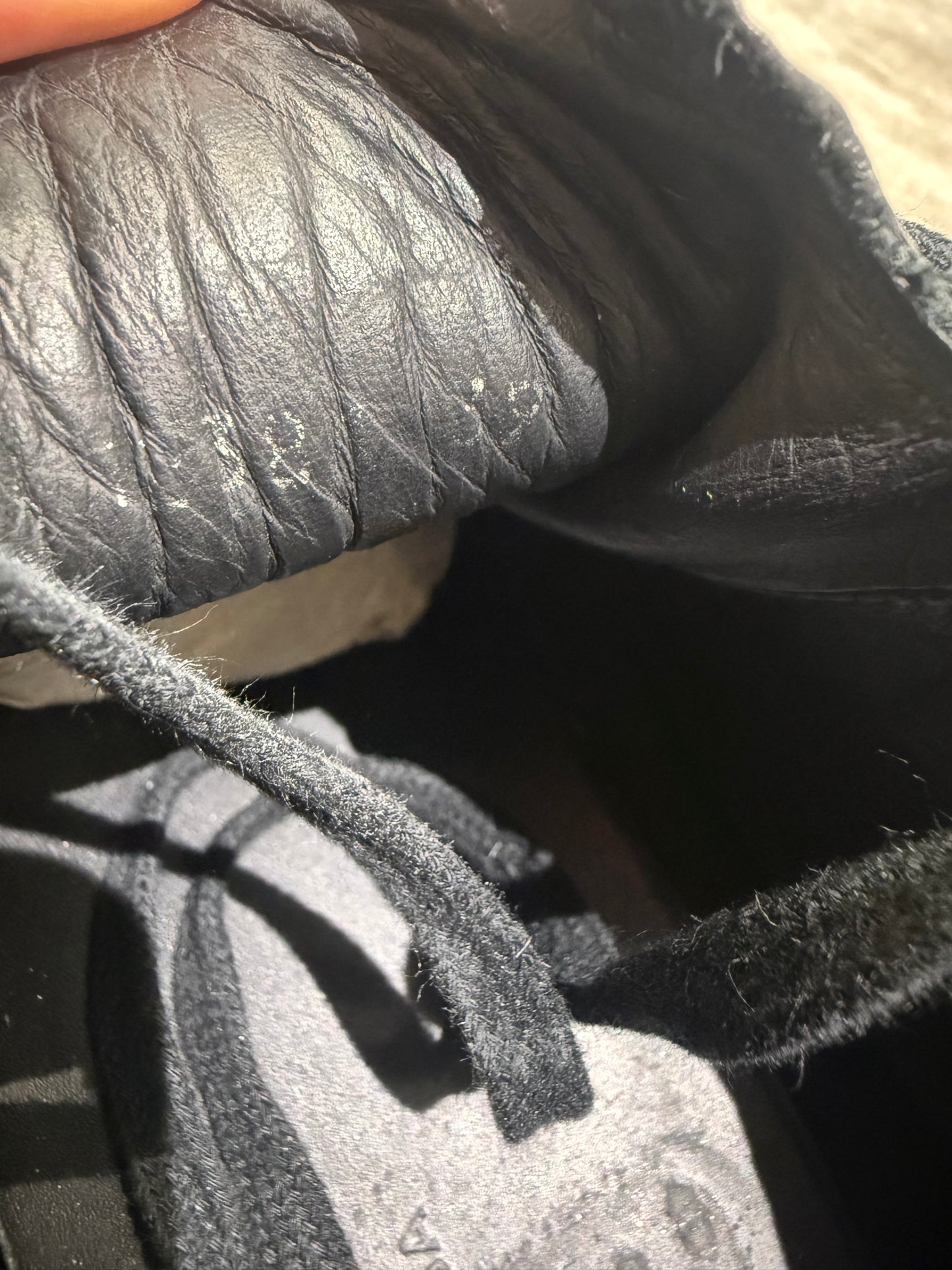 Balenciaga Arena High Tops (EU 39)