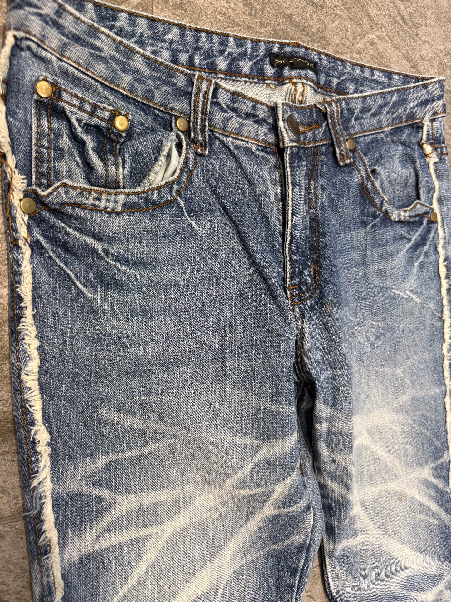000’s Philodox Whiskered Jeans (30”)