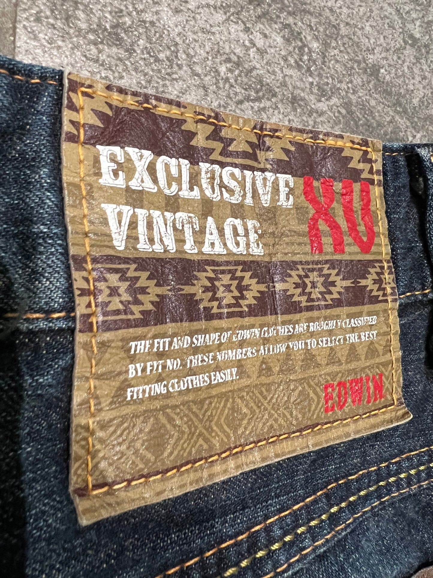 000”s Edwin Relaxed Straight Jeans (33”)